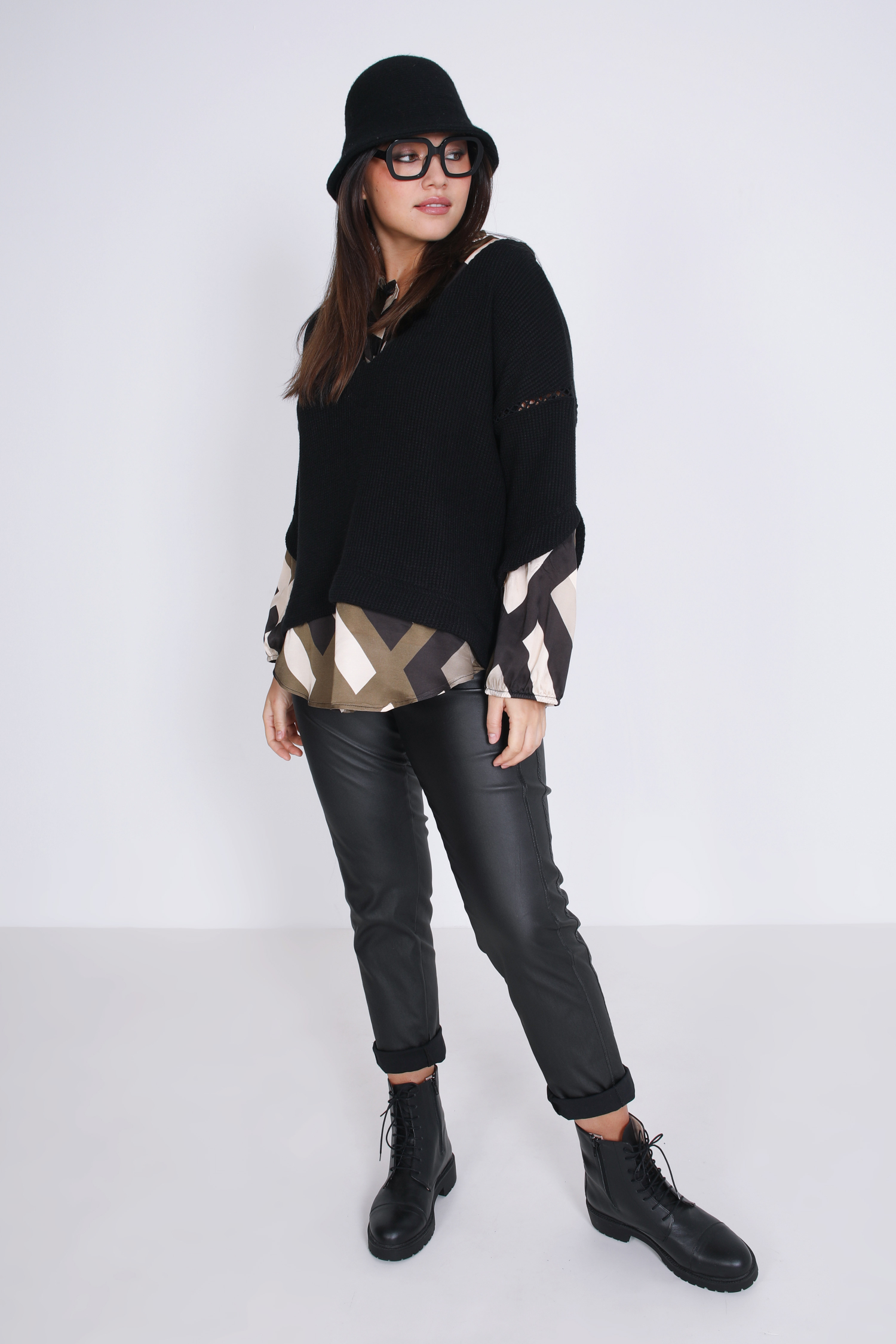 Pull en maille unie et viscose imprimé 