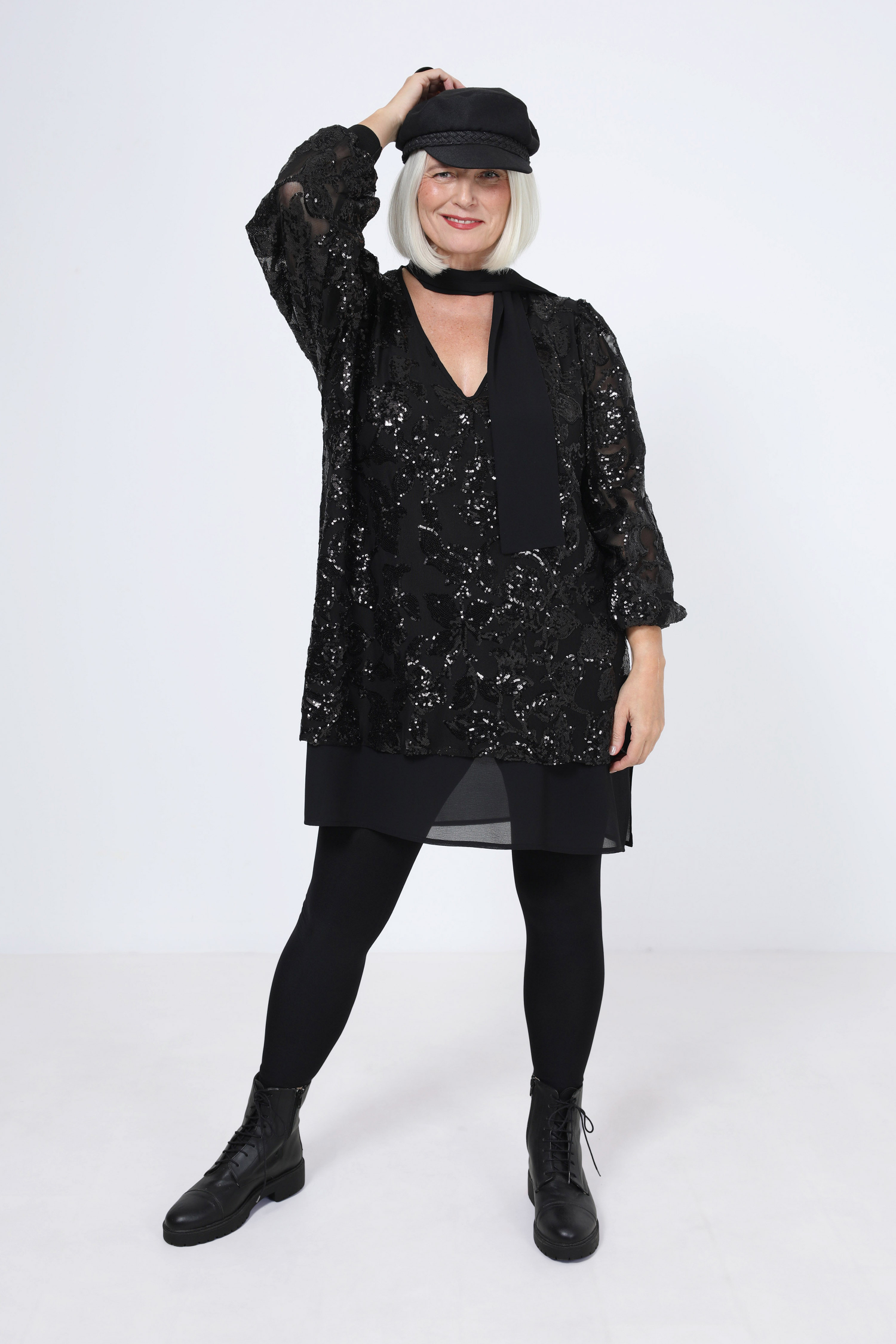 Tunic in veil and sequined lace overlay