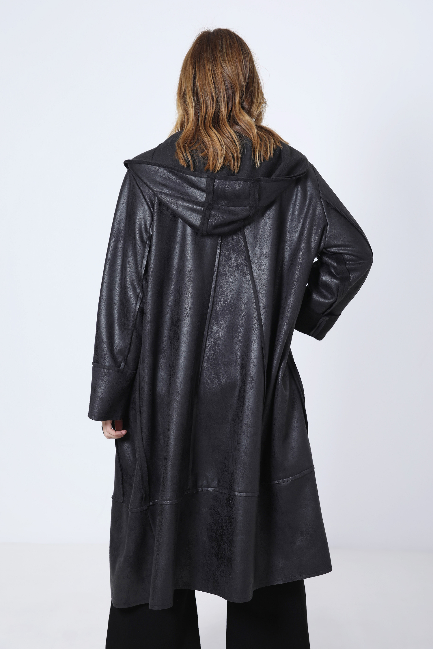 Long coat with shearling effect