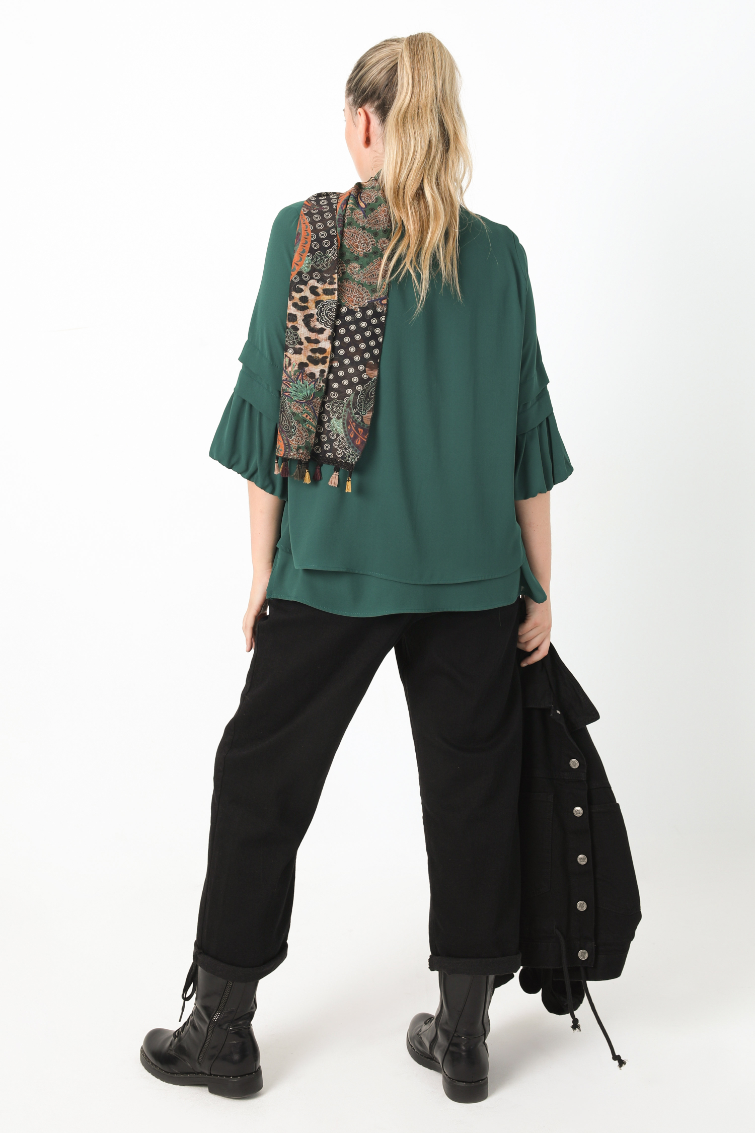 Blouse trapèze superposée en voile unie 