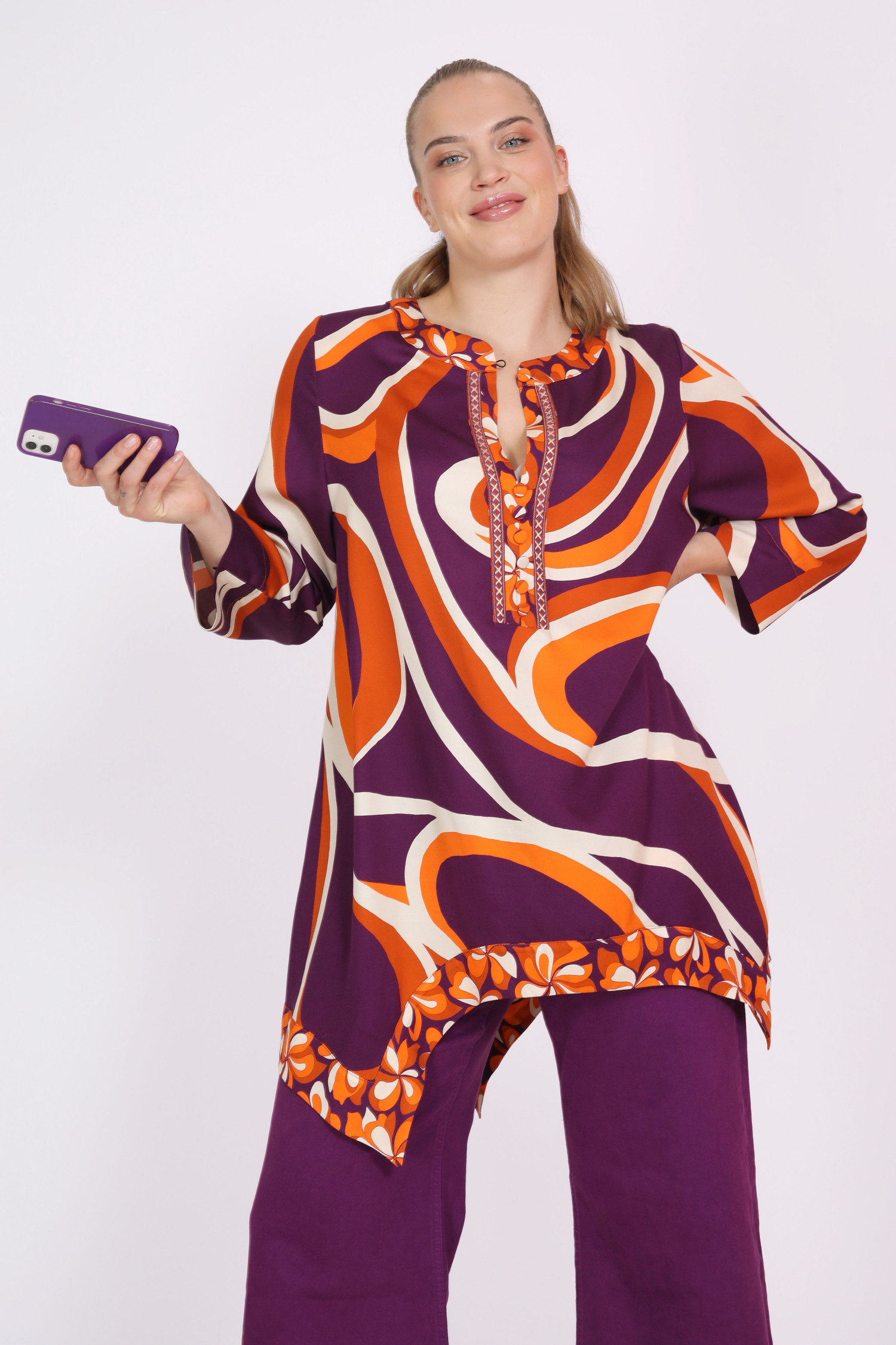 Long tunic with graphic and floral bi-print