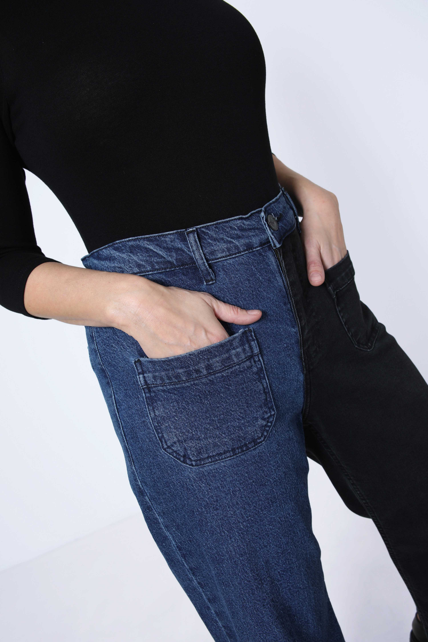 jeans bicolor de style évasé