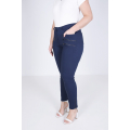 Straight pants decorated with zip