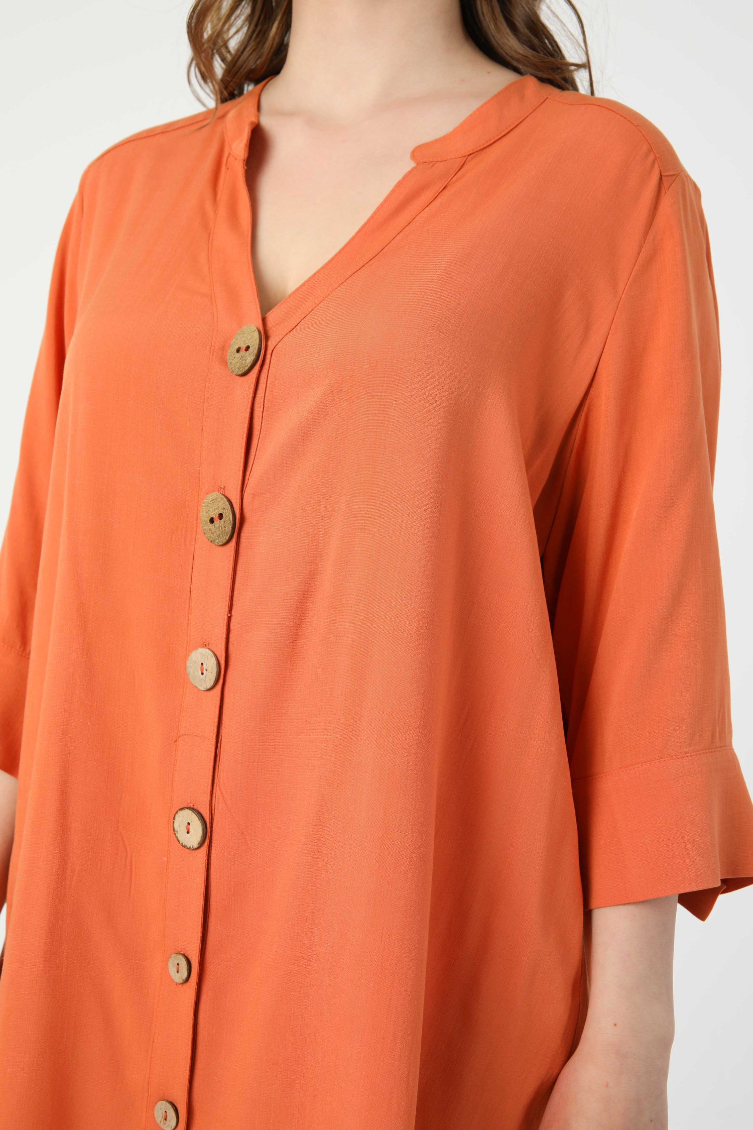 Chemise en viscose bouton bois