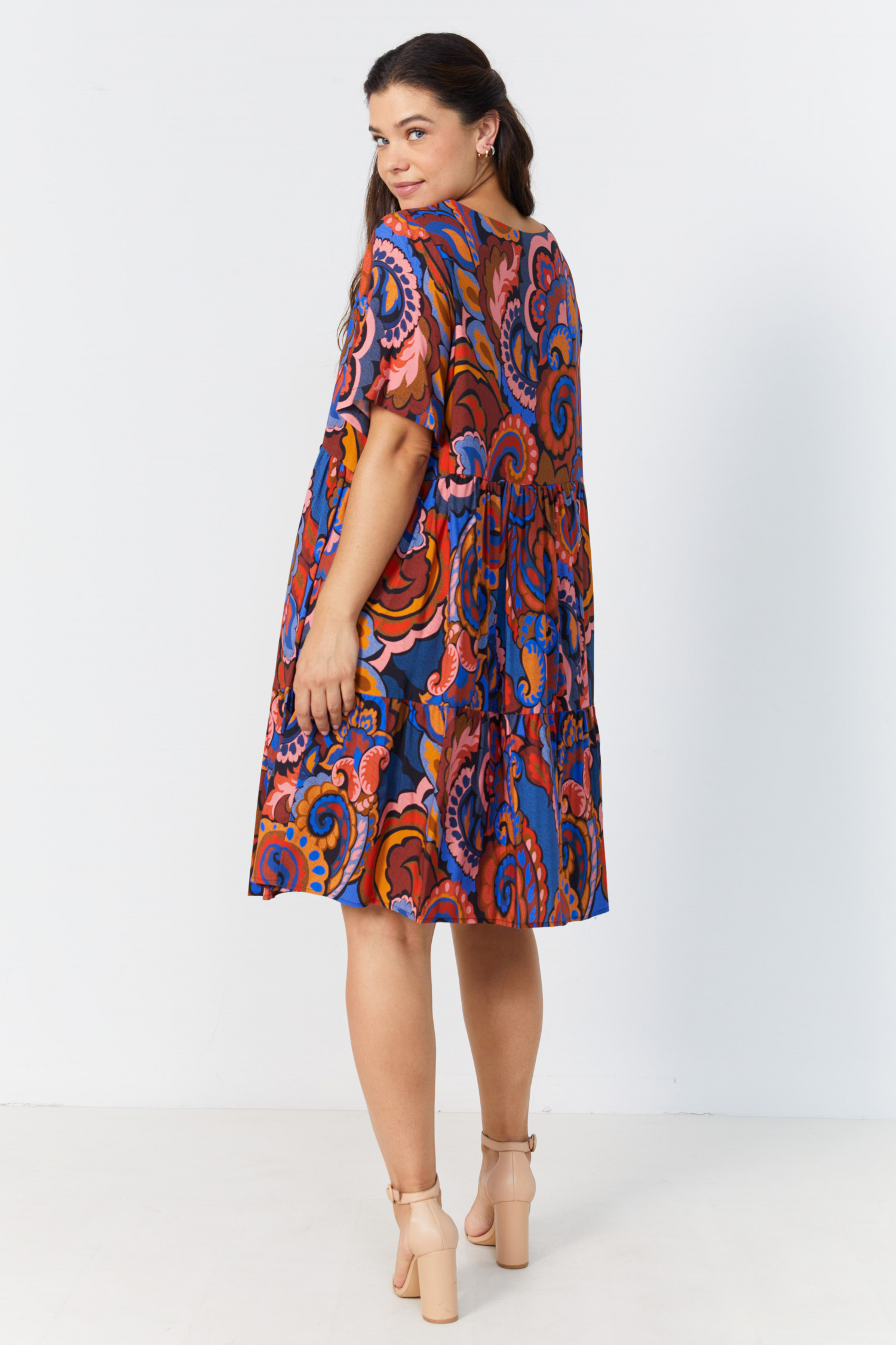 Bohemian-style printed mid-length dress