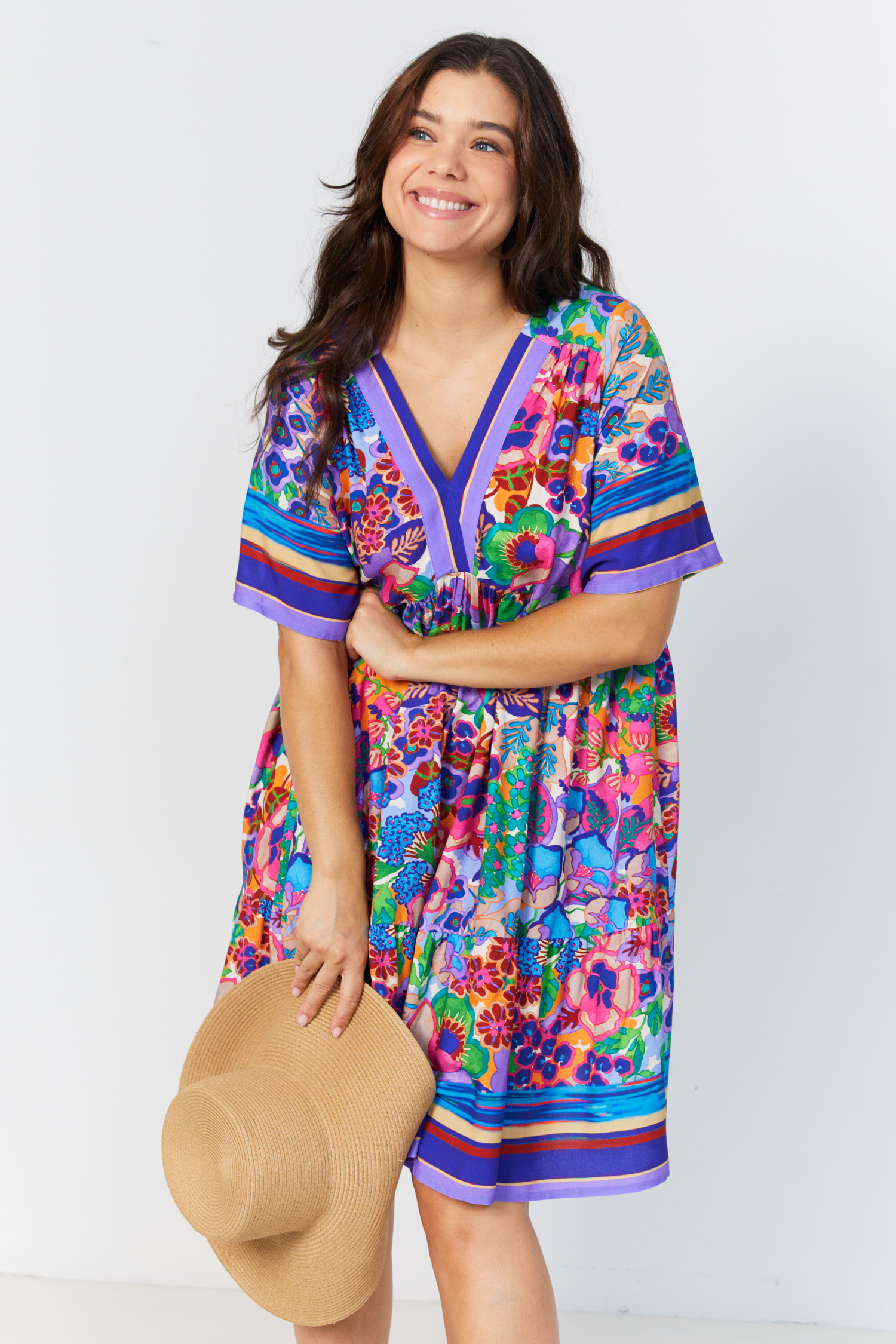 Printed mid-length dress with base pattern