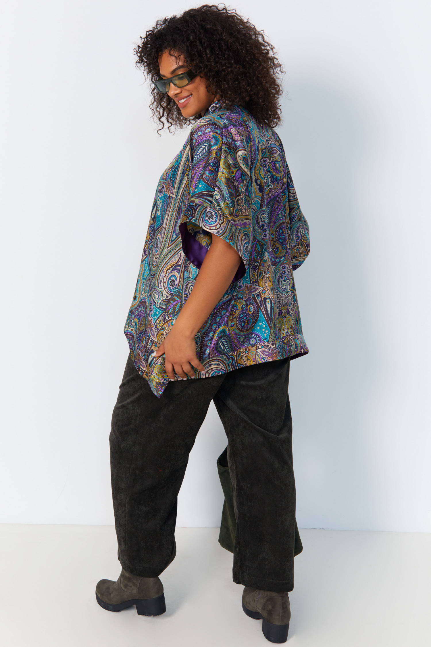 Oversized printed satin shirt in T