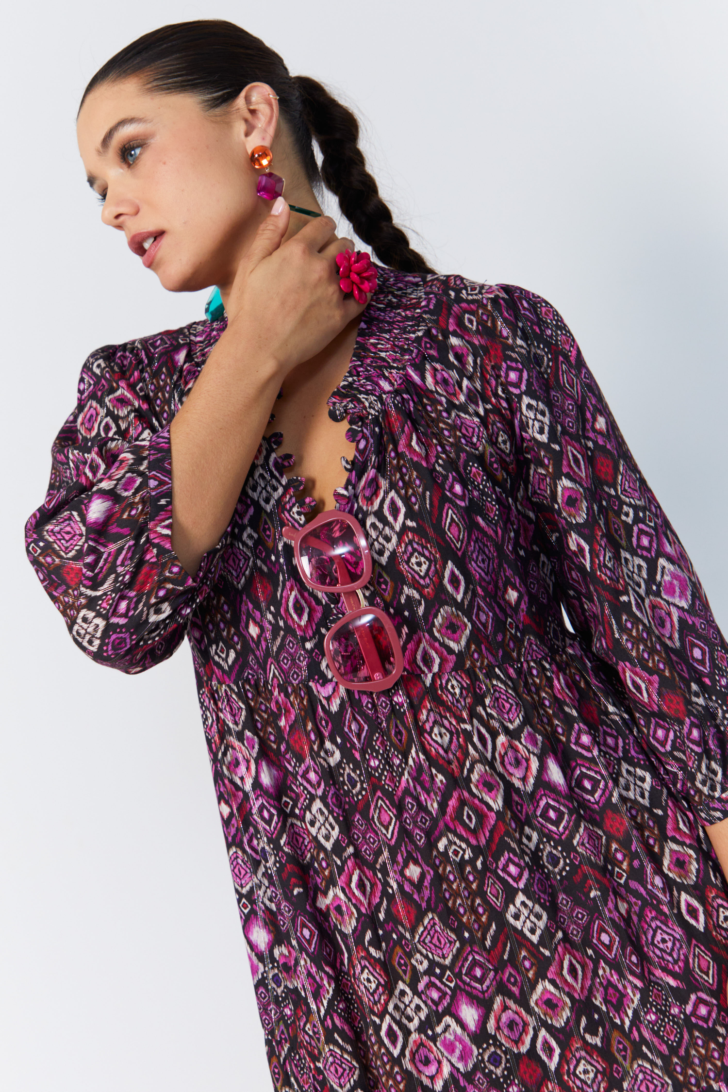Robe longue imprimée avec col smocké