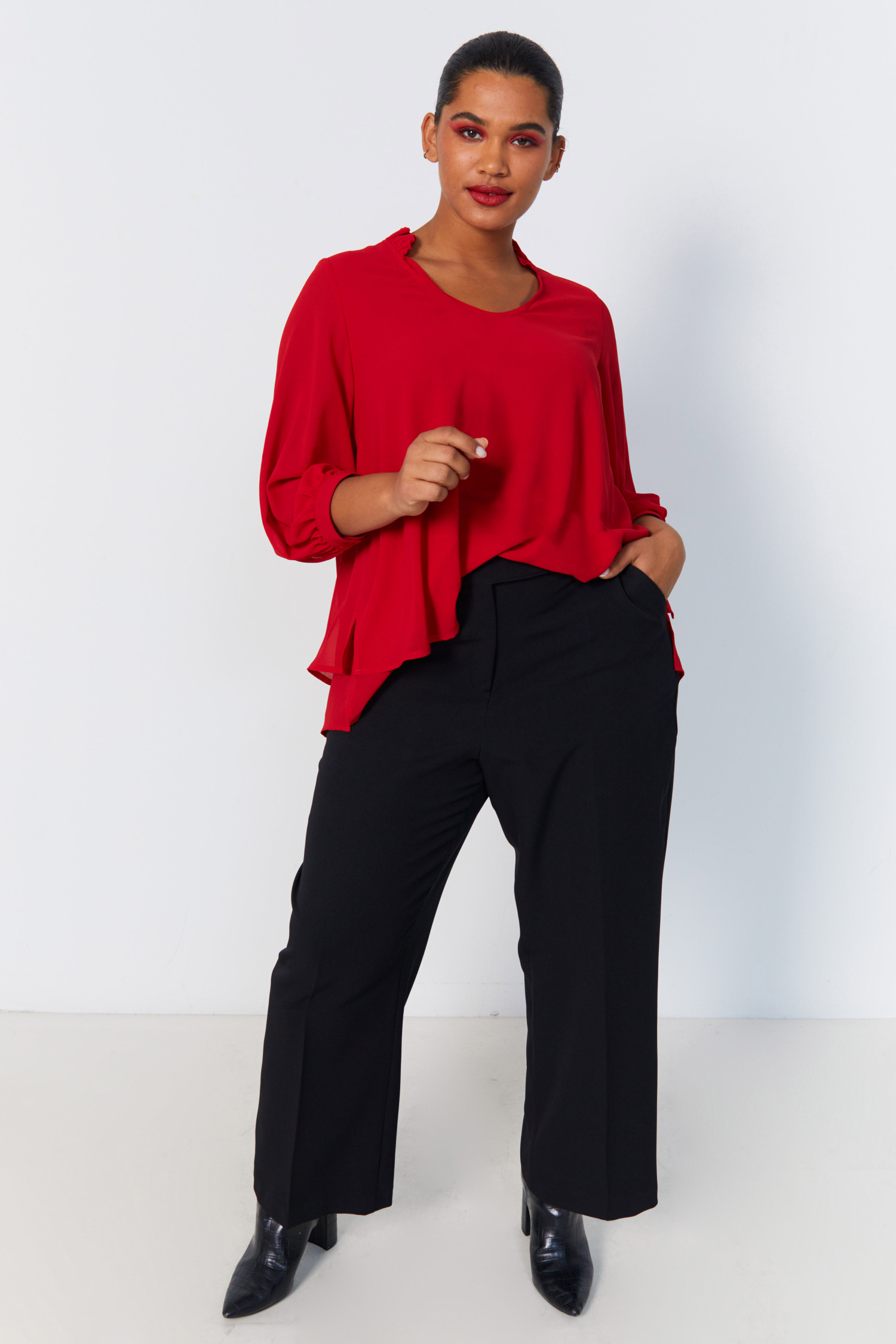 Plain voile layered blouse