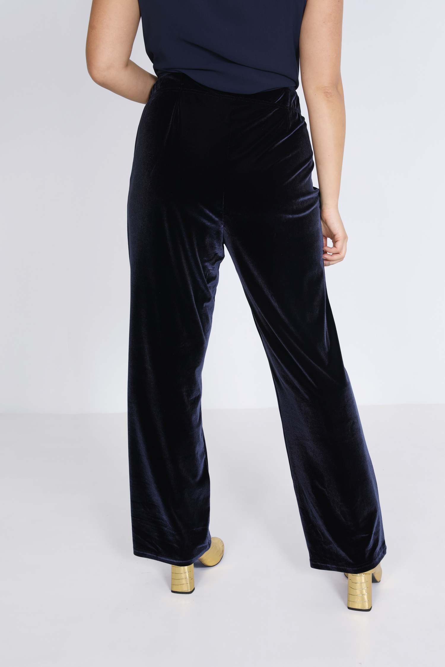 Straight plain velvet pants