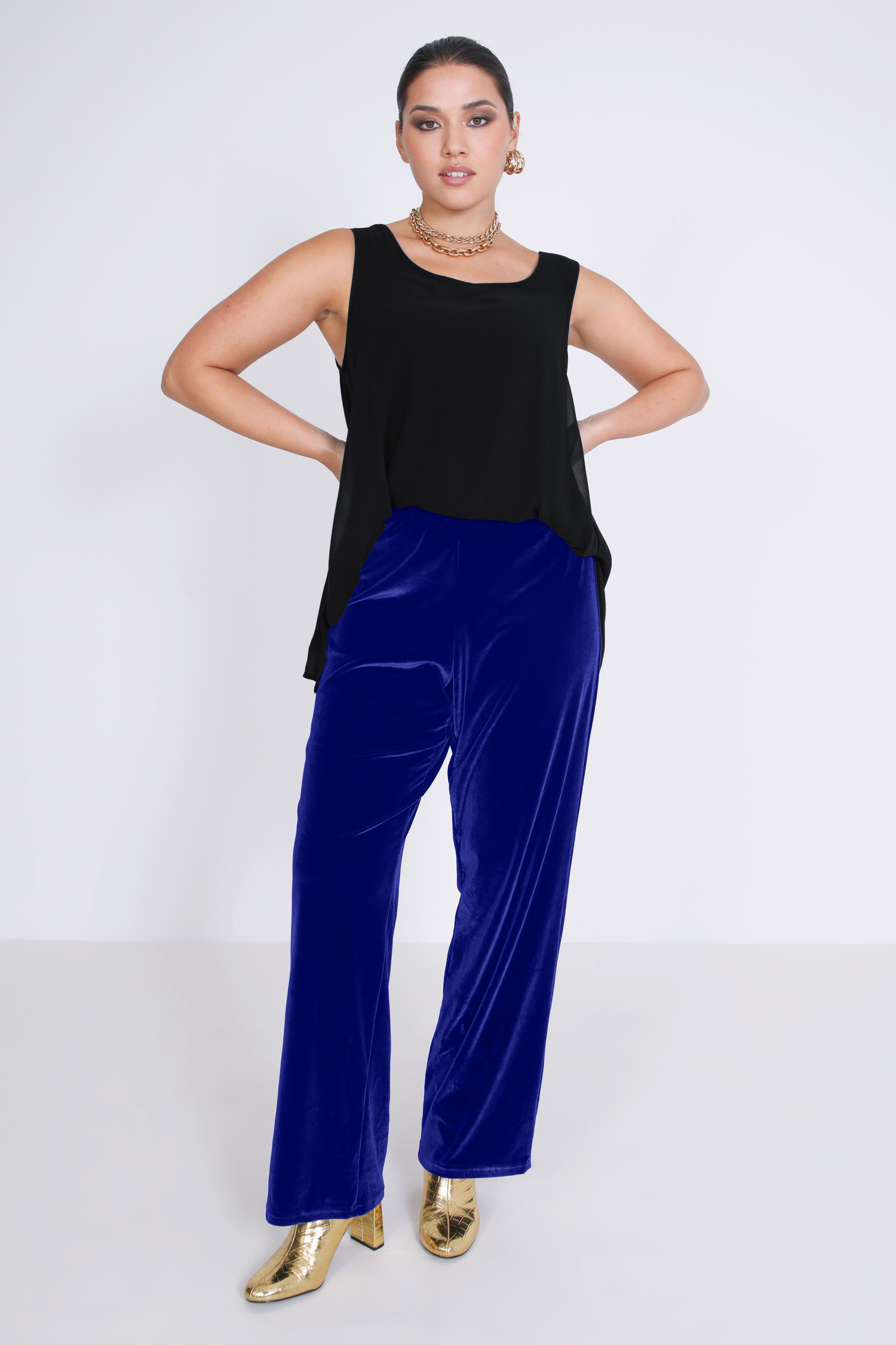 Straight velvet pants