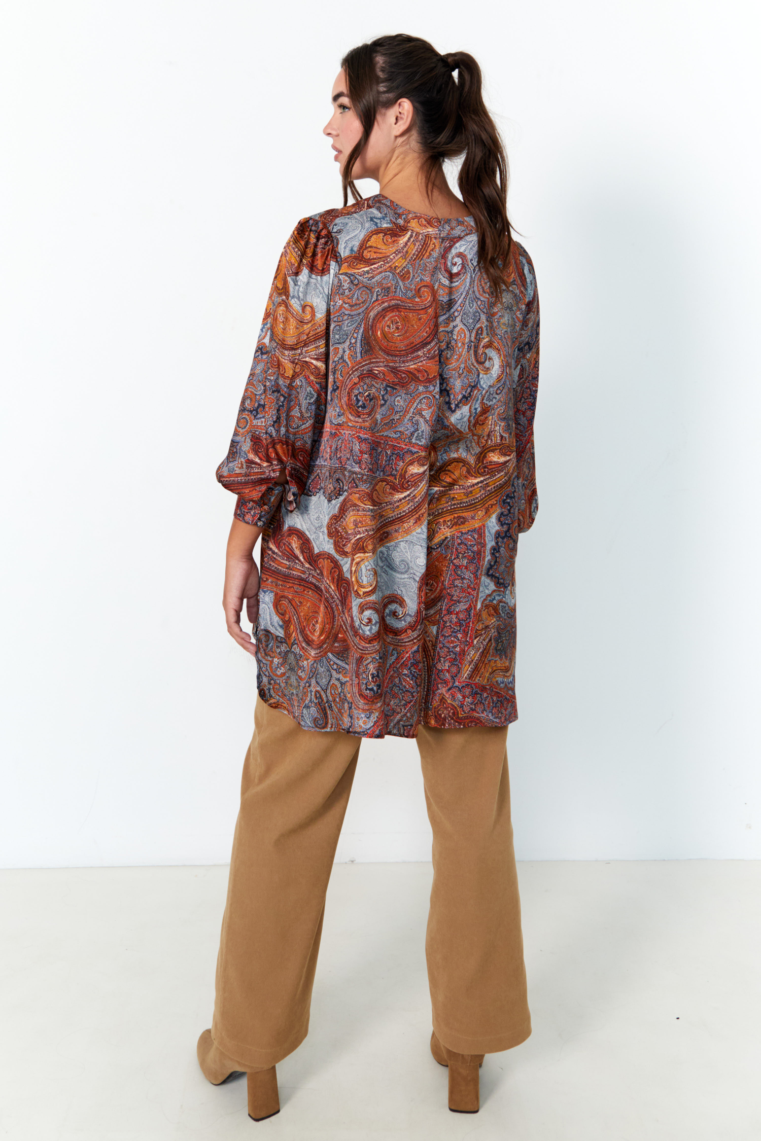 Long tunic in satin print