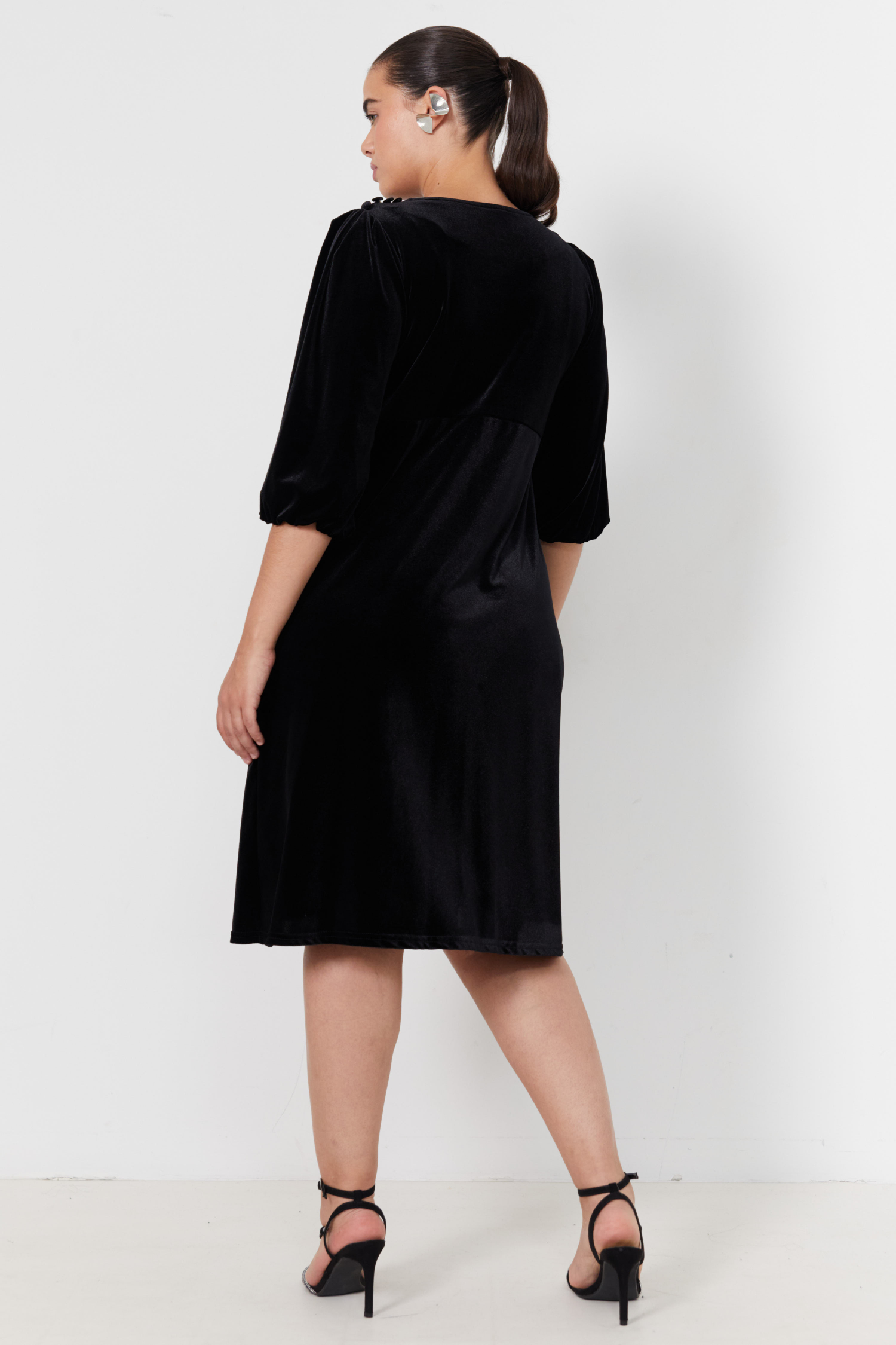 Smooth stretch velvet dress with decorative buttons