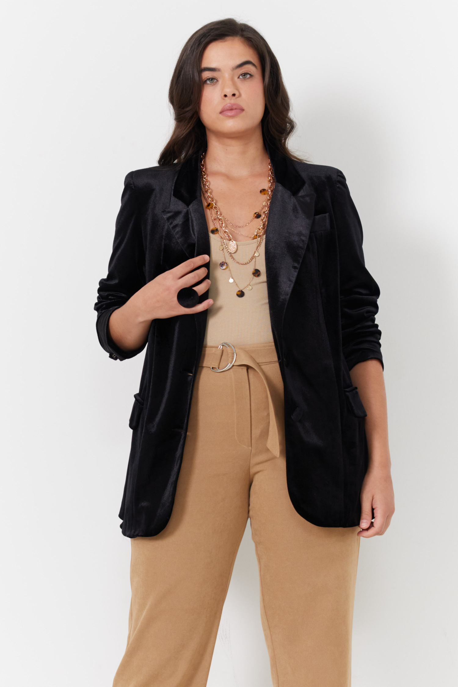 Veste tailleur en velours lisse et strecht 