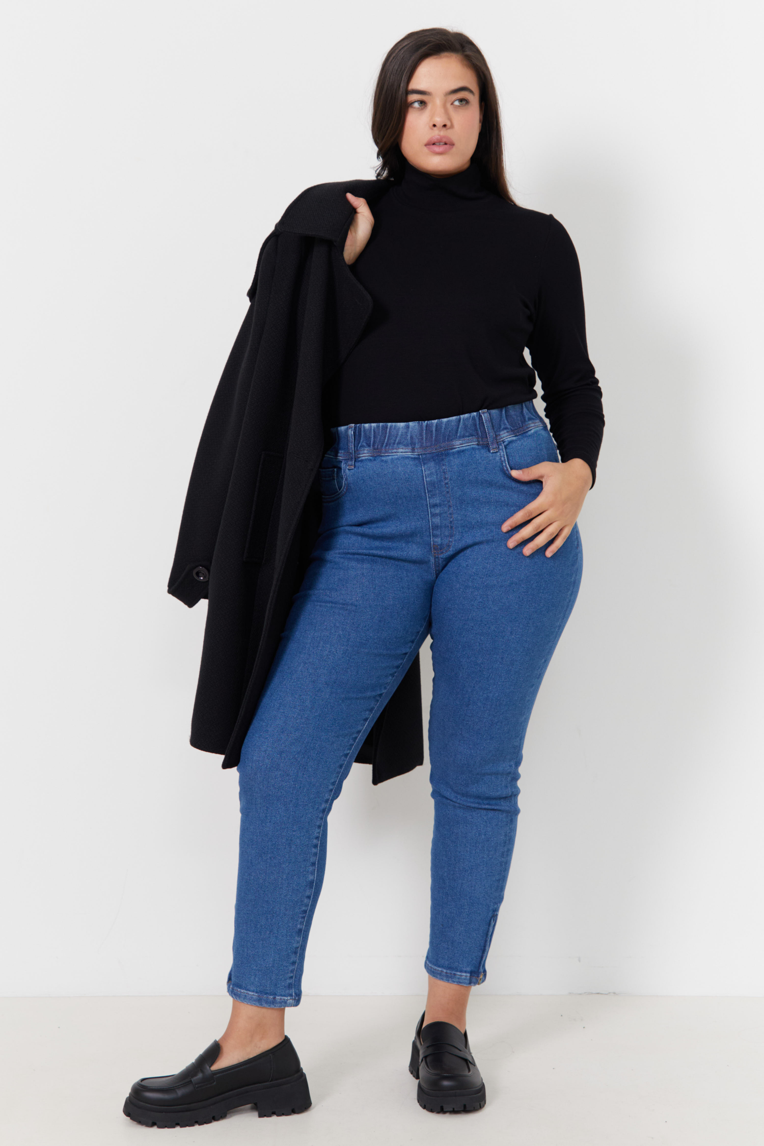 Jeans 7/8 avec zip au bas