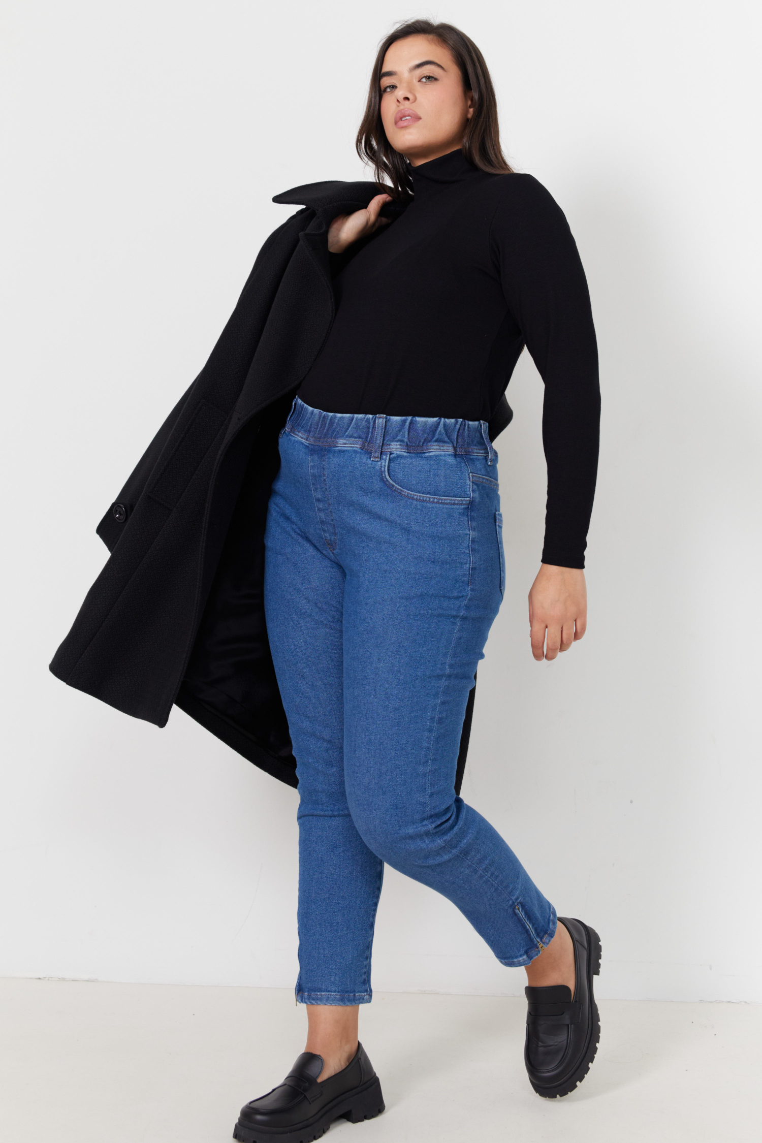 Jeans 7/8 avec zip au bas
