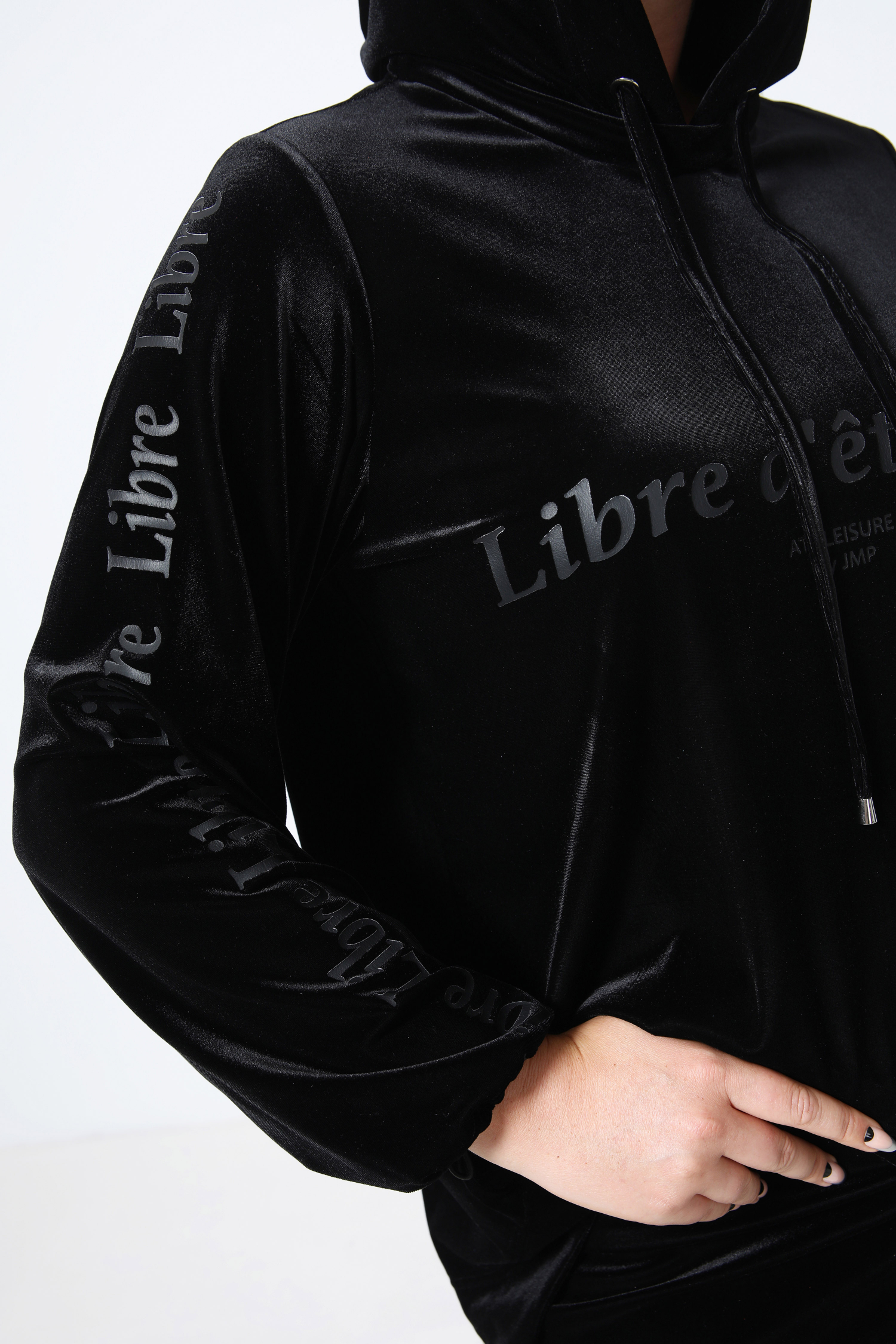 Sweat à capuche en velours stretch avec sérigraphie