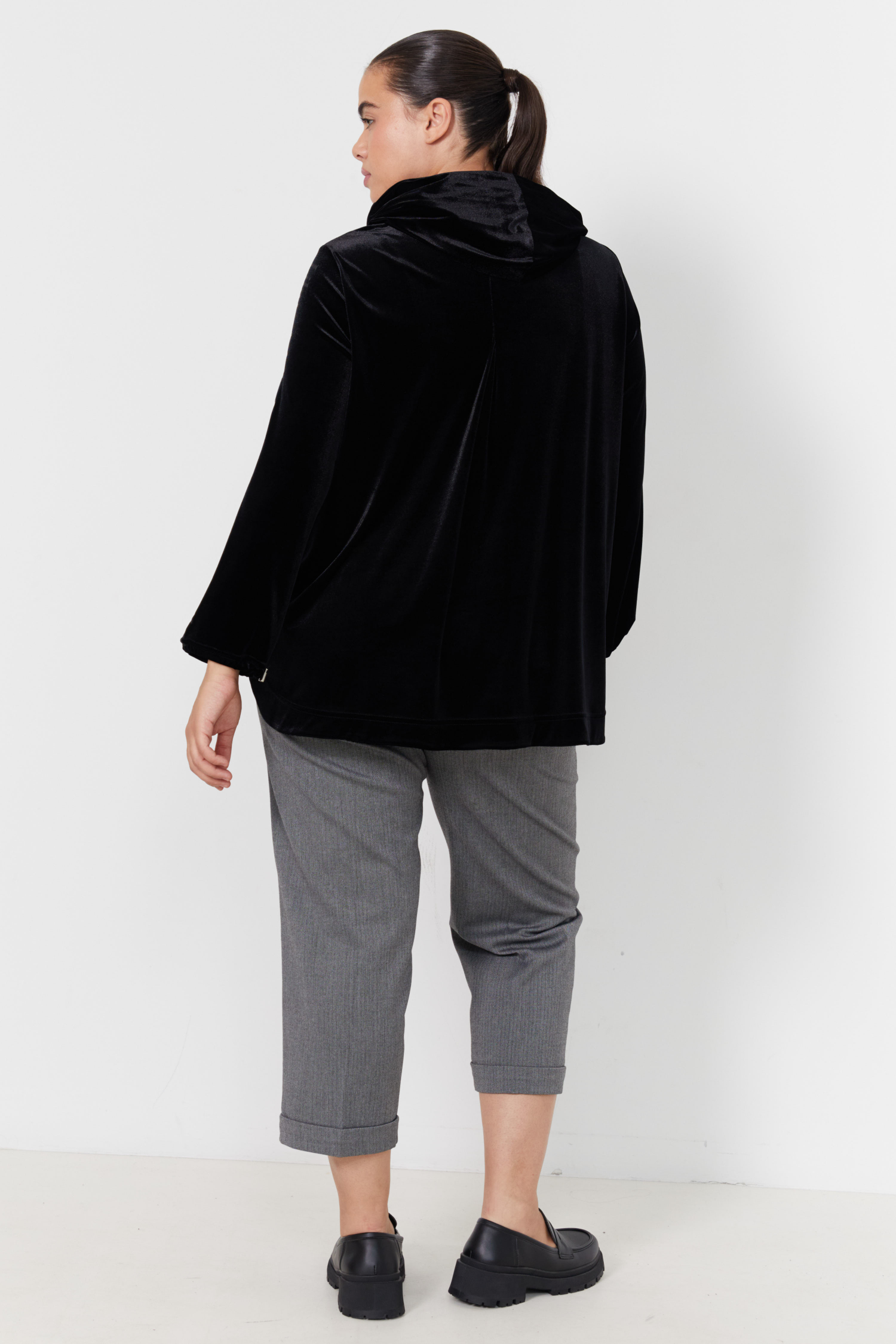 Sweat à capuche en velours stretch avec sérigraphie