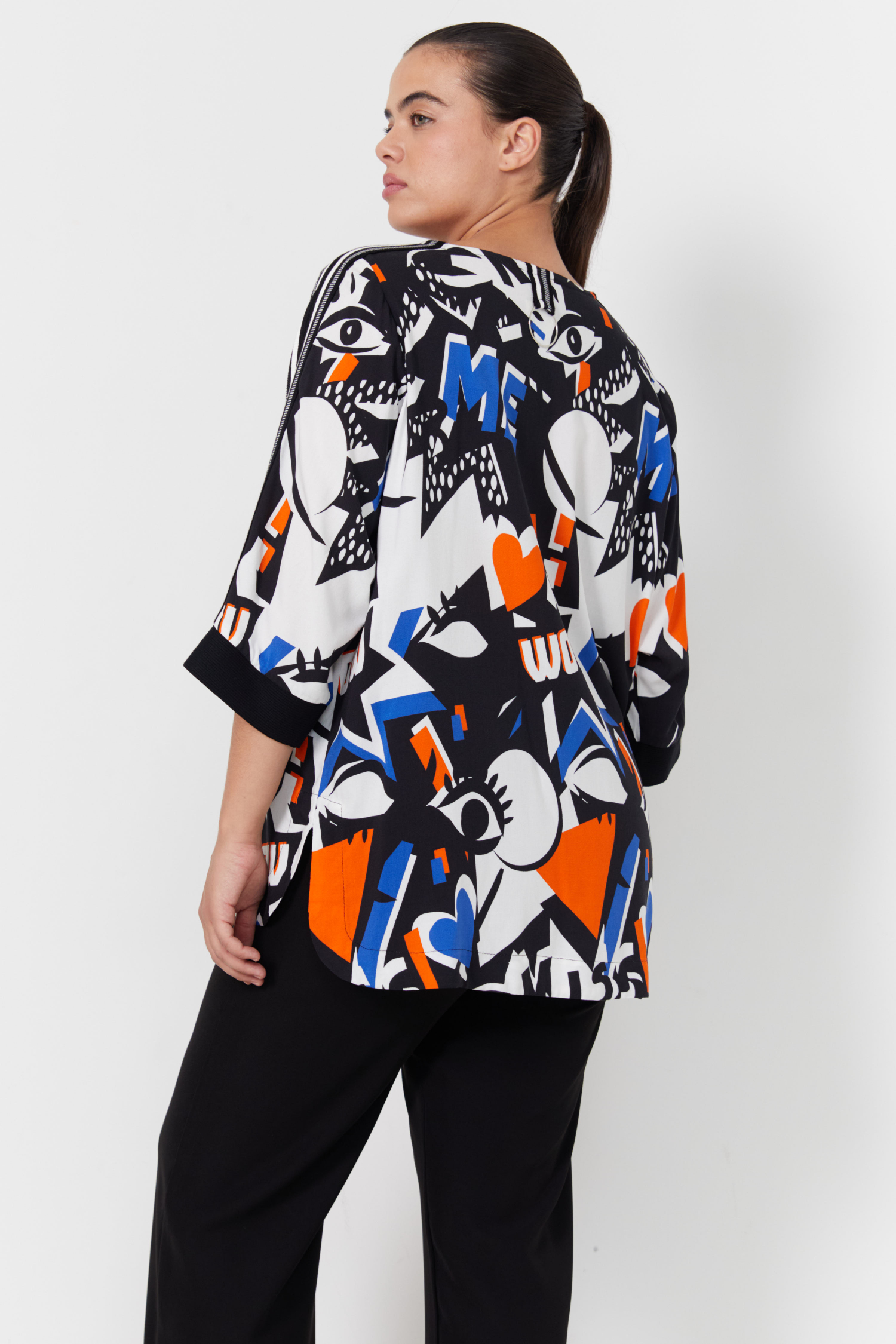 Blouse imprimé avec un galon rayé