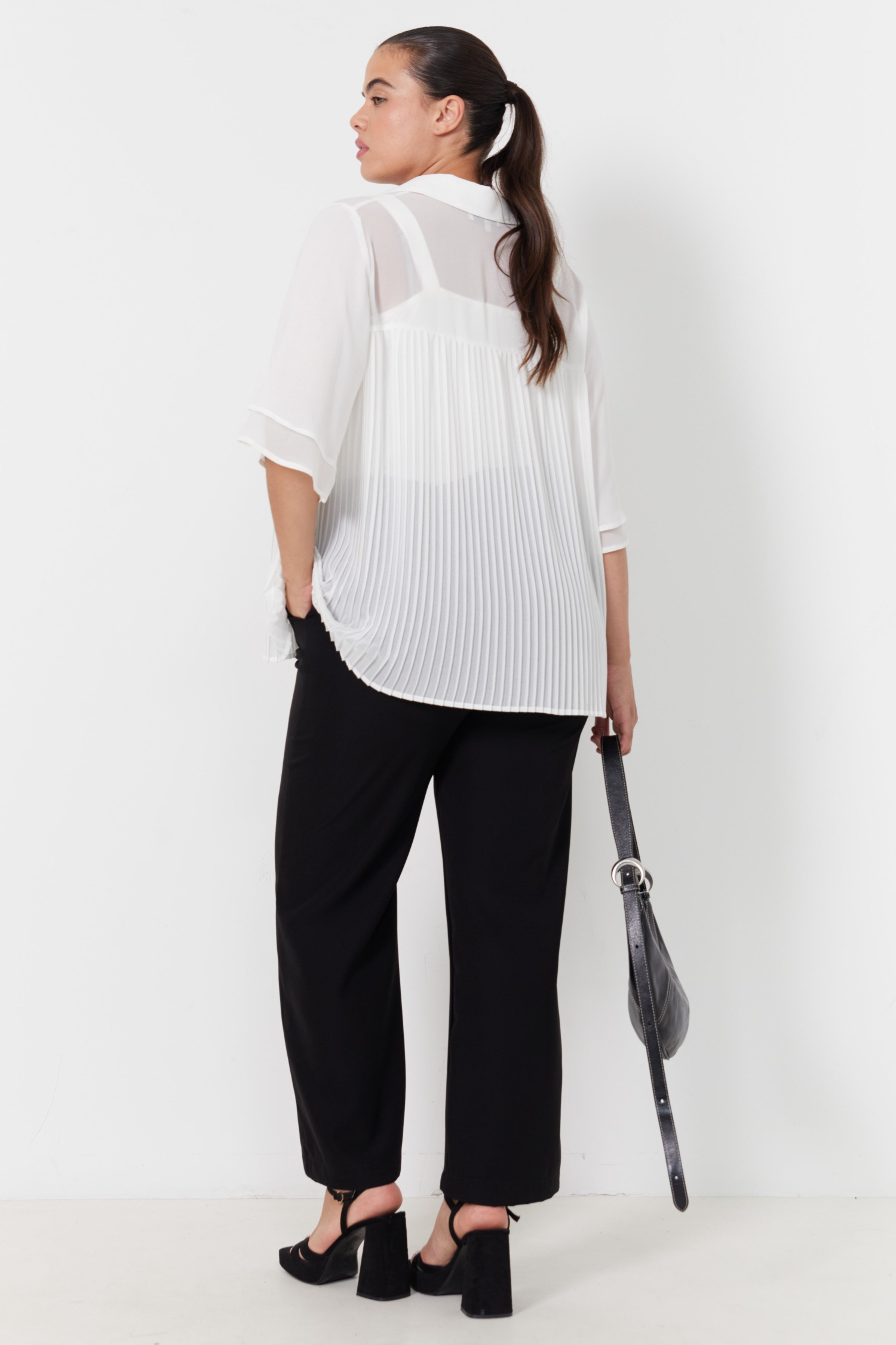 Shirt with plissé in plain voile