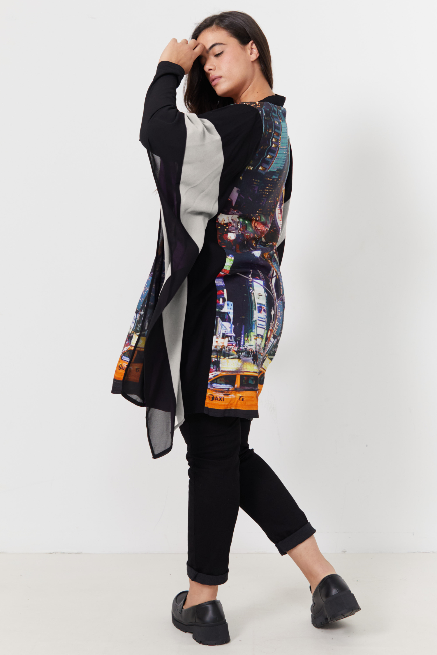 Tunique longue oversize  avec un dessin placé
