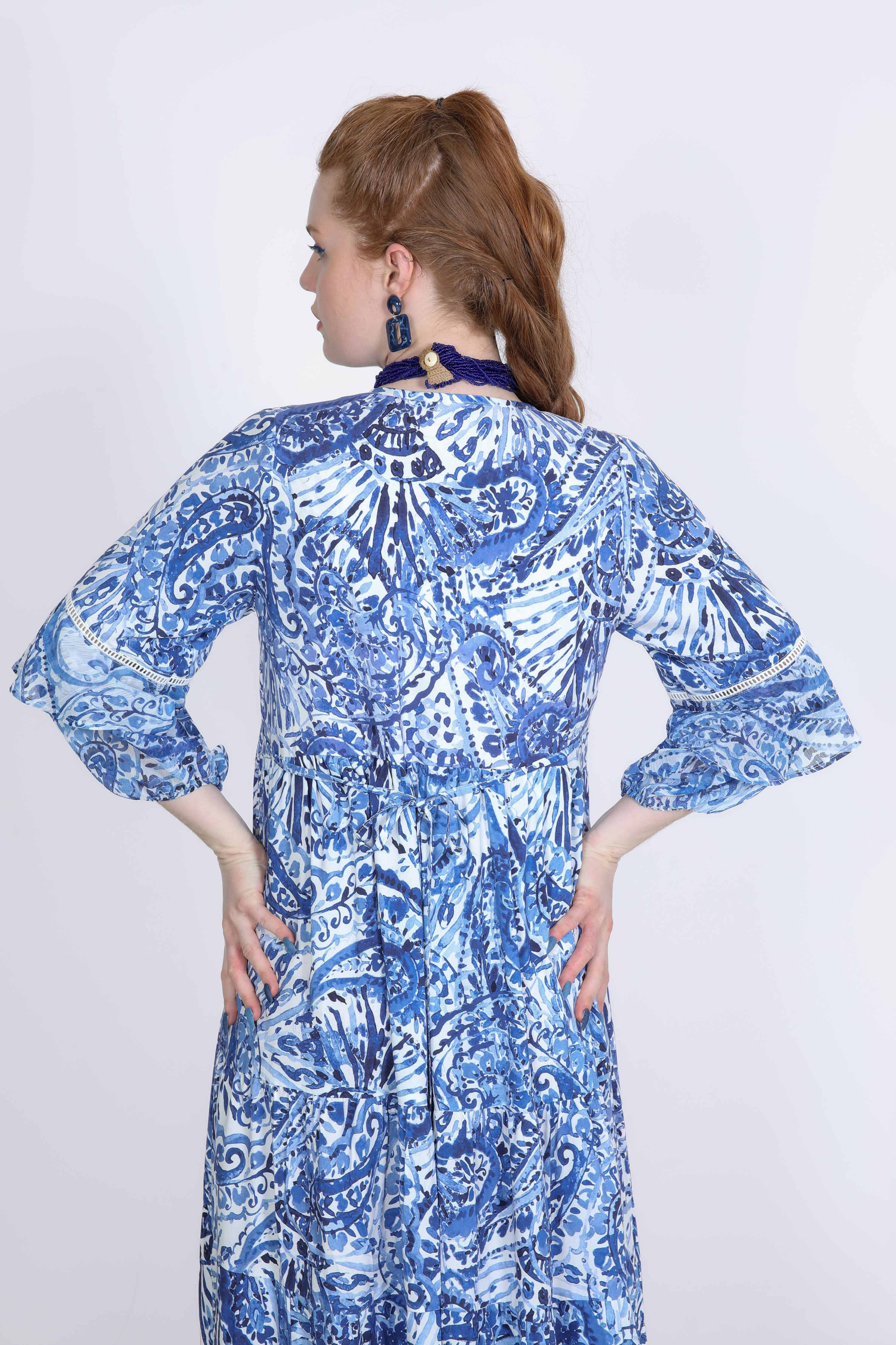 Printed dress with plaston