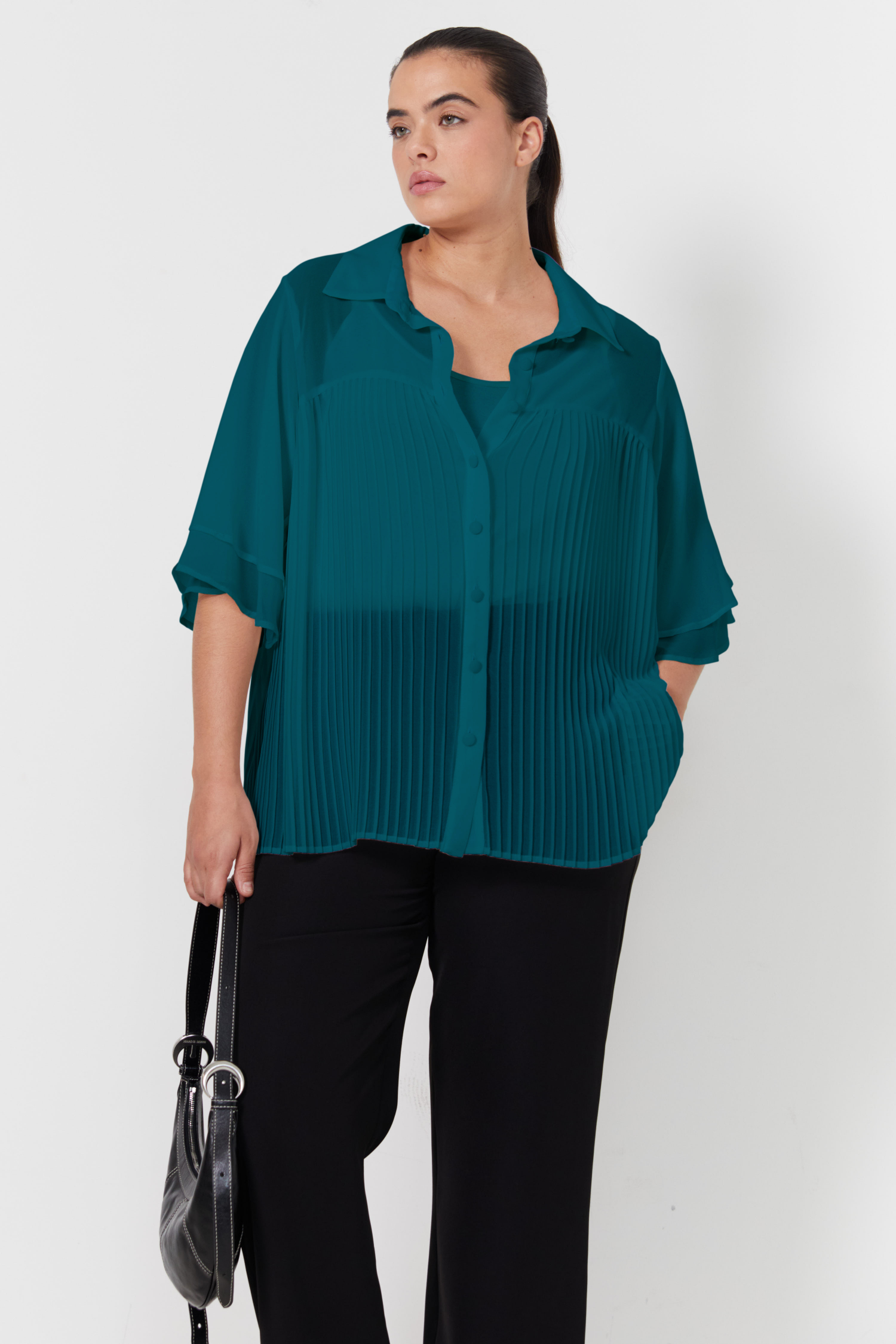 Shirt with pleats in plain voile and its removable top