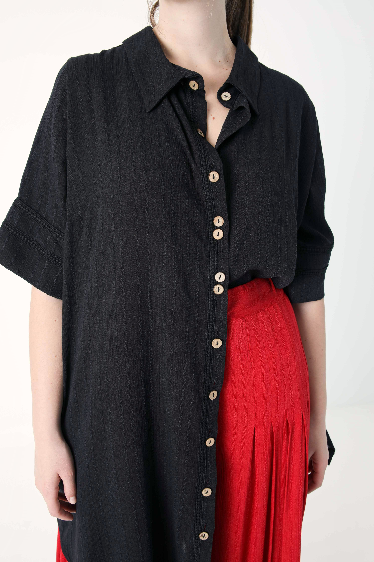 Long shirt in striped effect viscose crepon