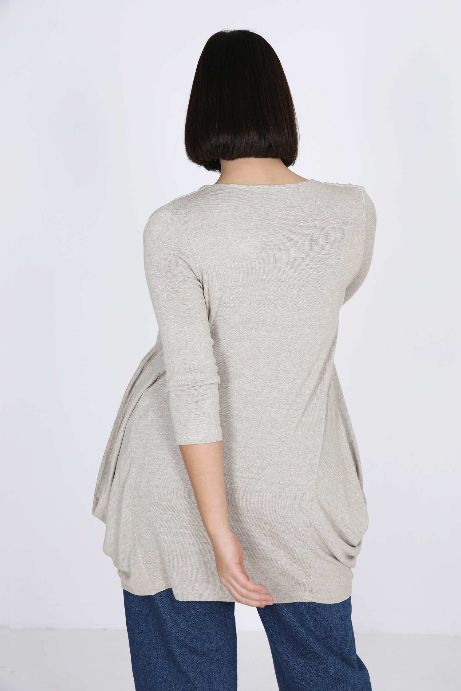 plain fine-knit jumper