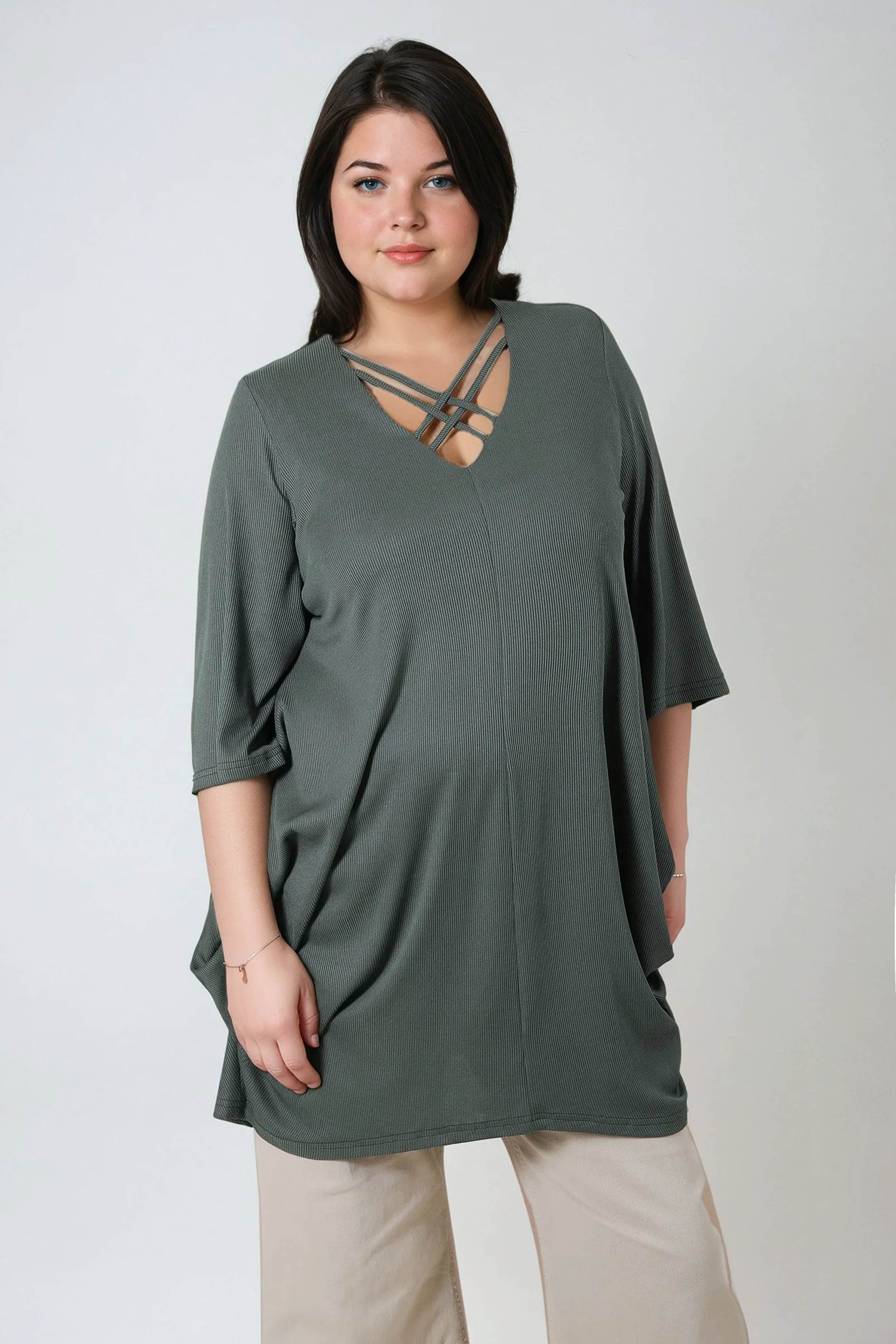 Plain knit tunic with V-neck and crisscross detailing