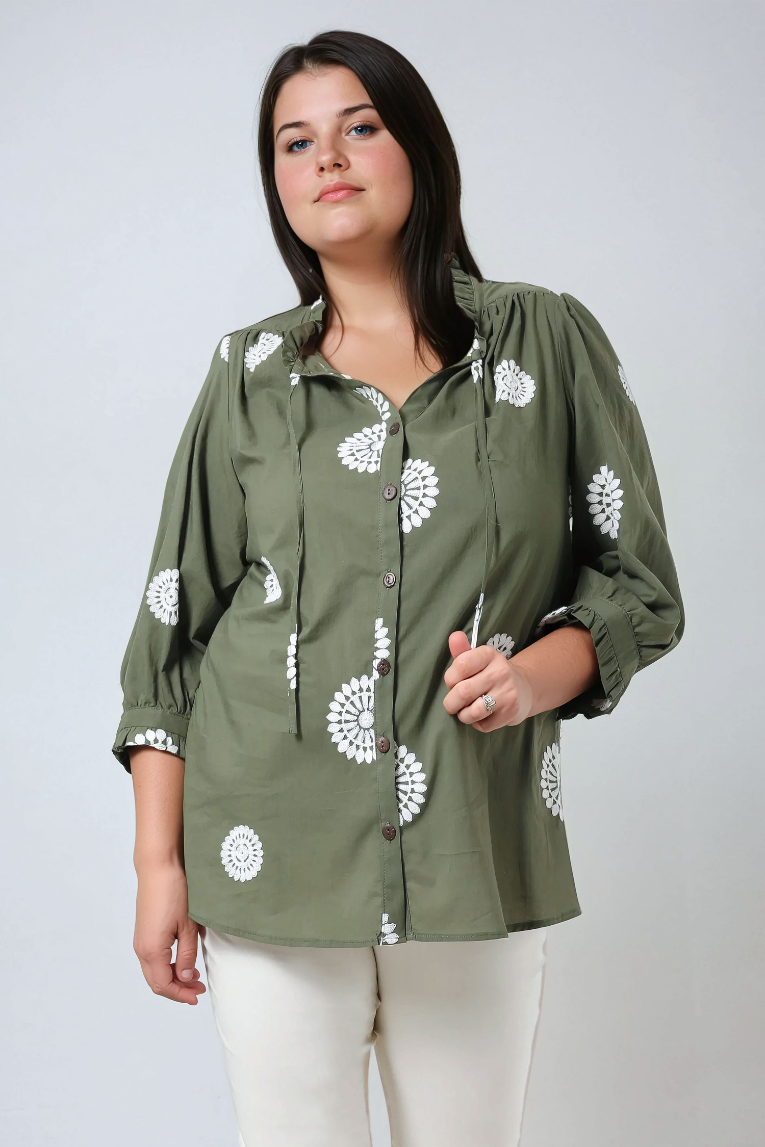 Embroidered cotton shirt