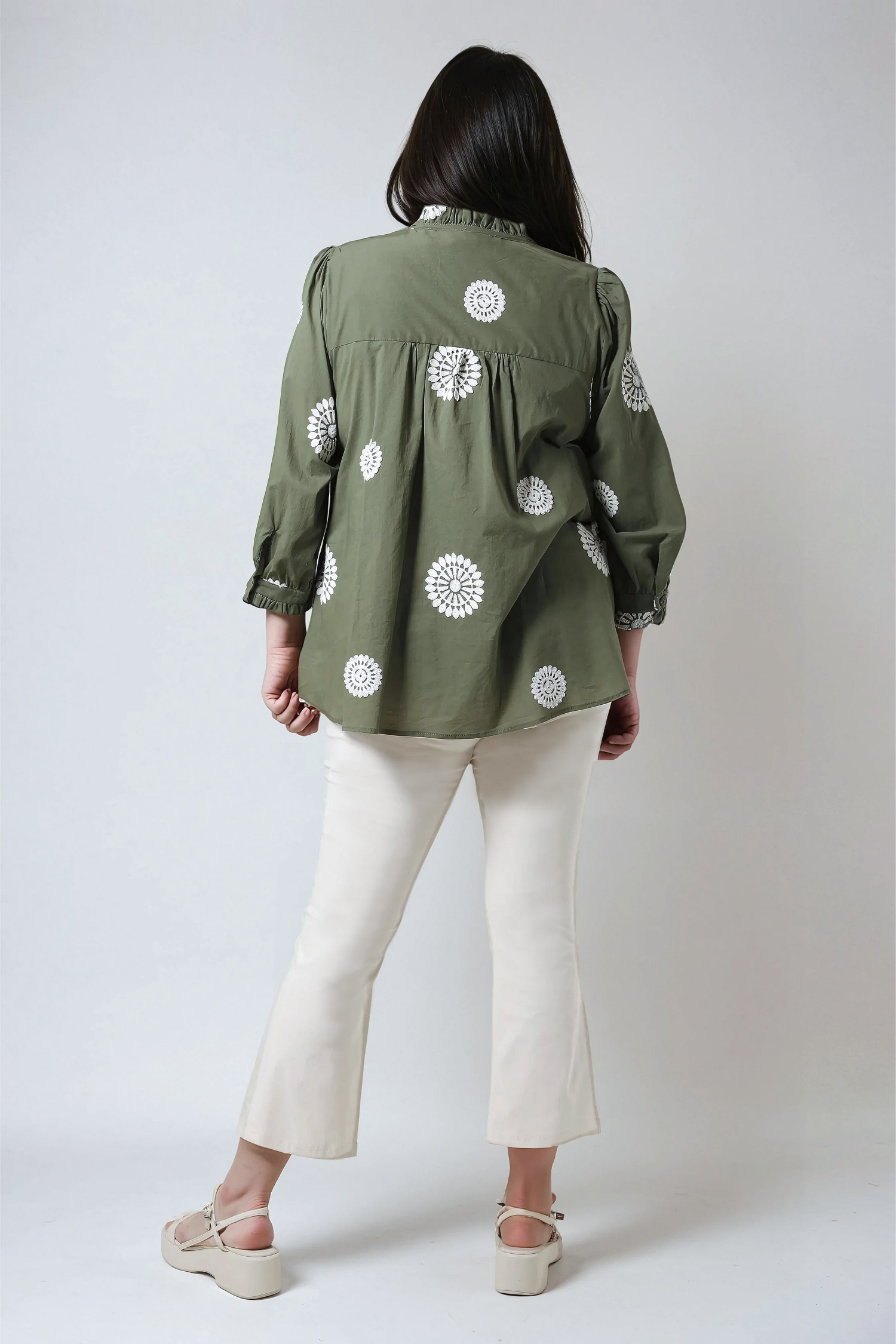 Embroidered cotton shirt