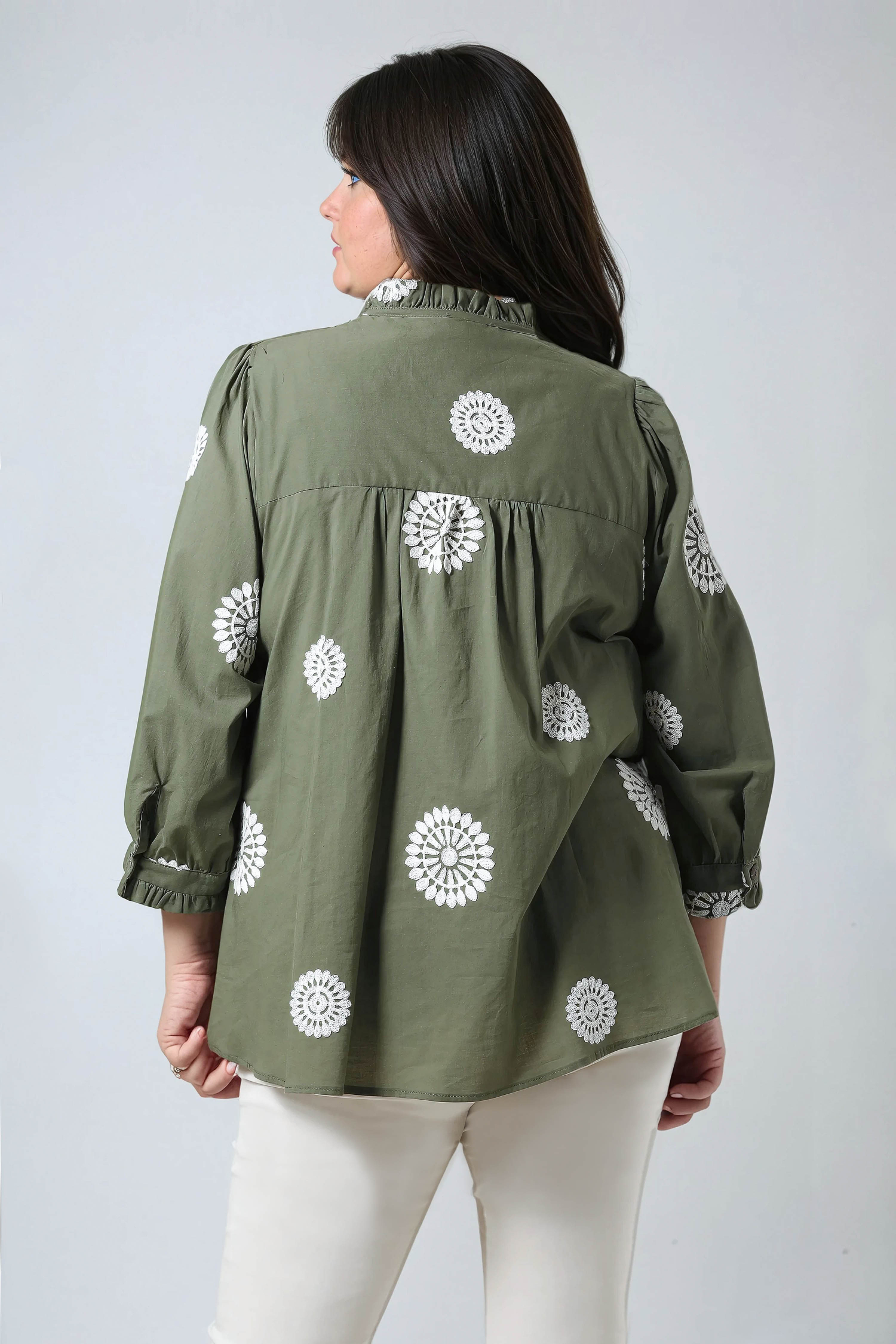 Embroidered cotton shirt