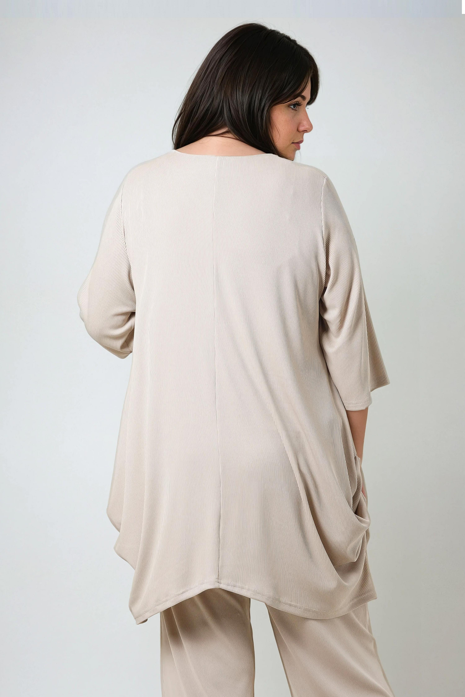 Tunique maille unie encolure V avec croisillons