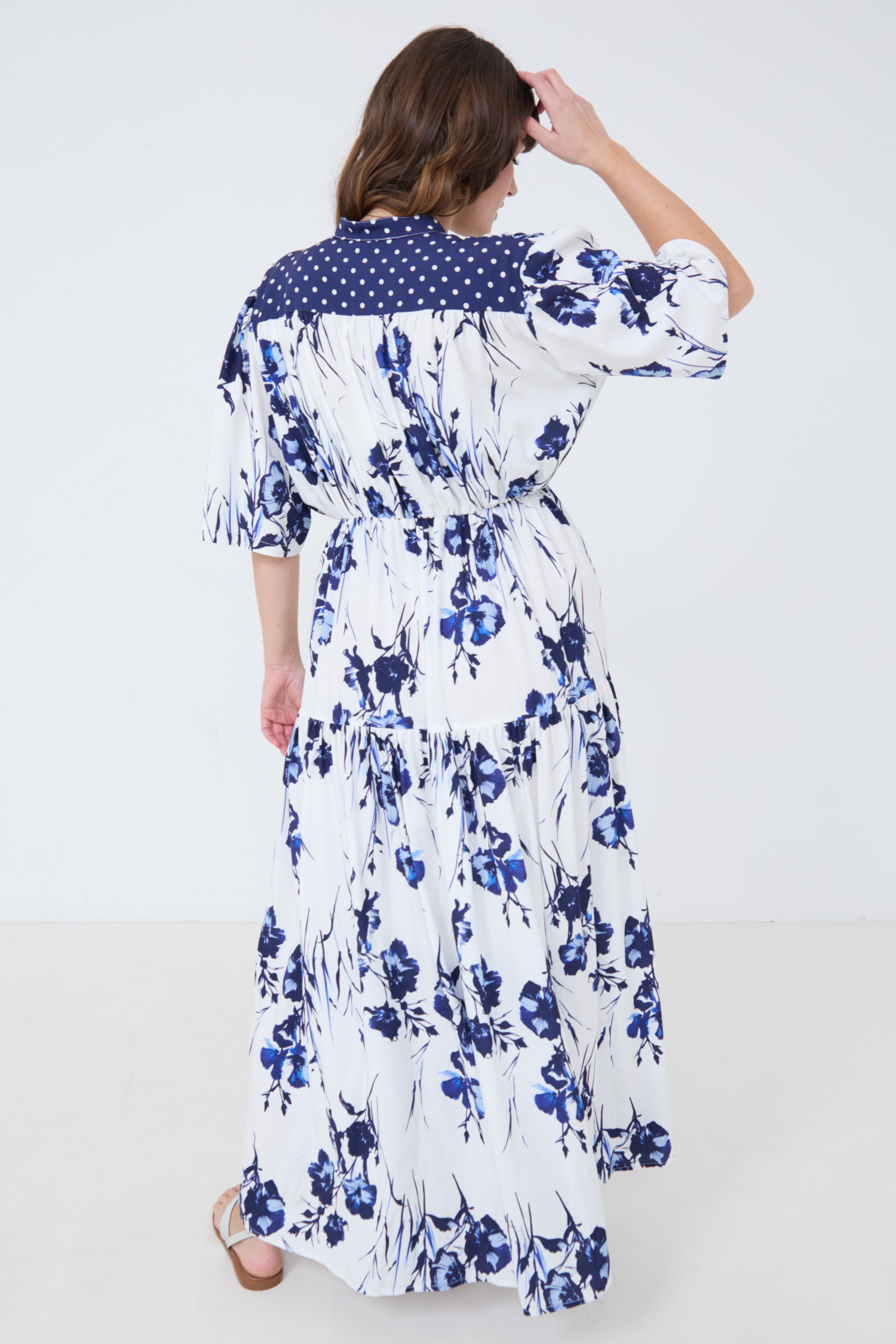 Robe longue de style bohème bimotif fleur et pois viscose ultra fluide 