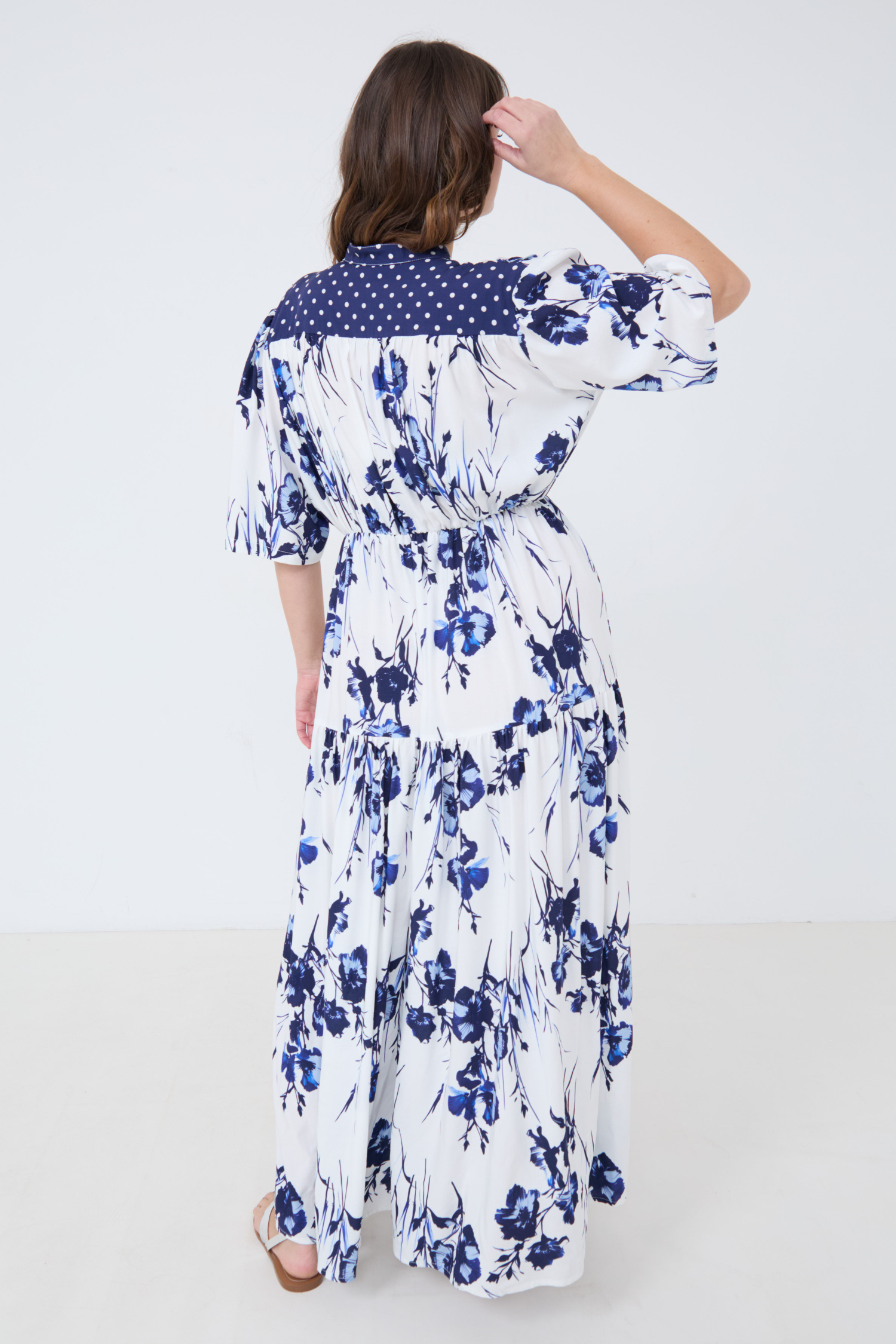 Robe longue de style bohème bimotif fleur et pois viscose ultra fluide 