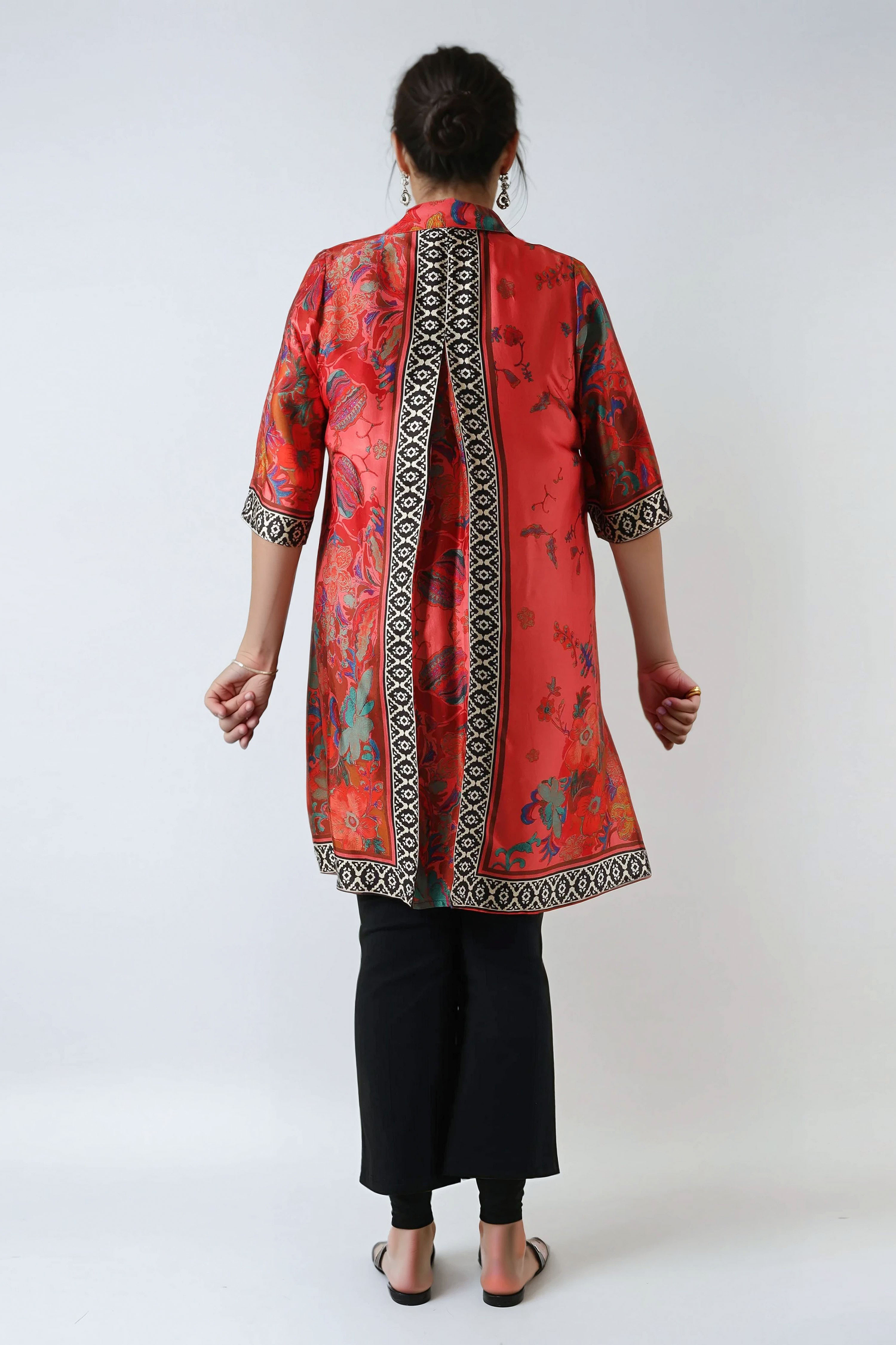 Tunique imprimée motif graphique viscose ultra fluide