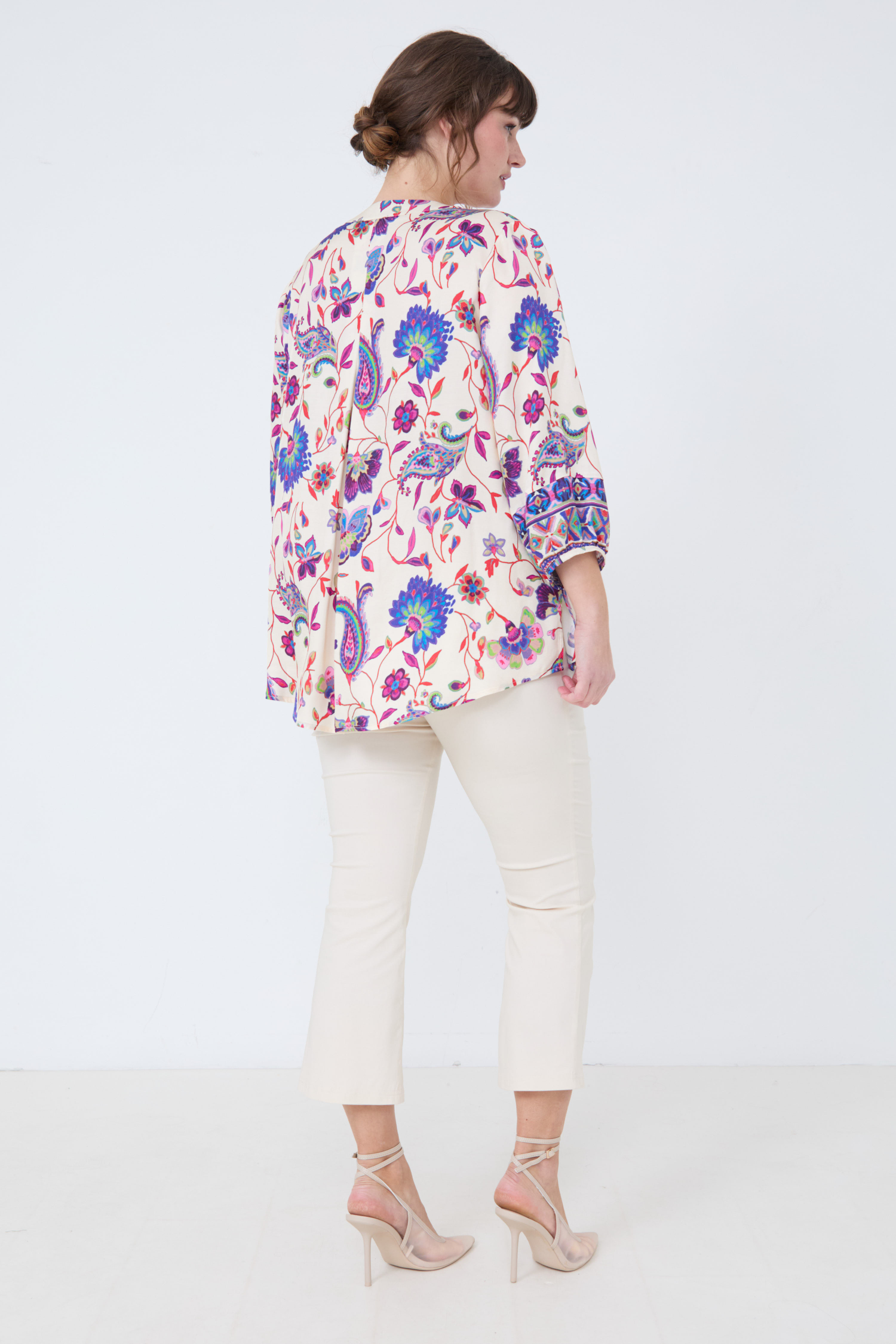 Blouse en imprimé avec effet de base.