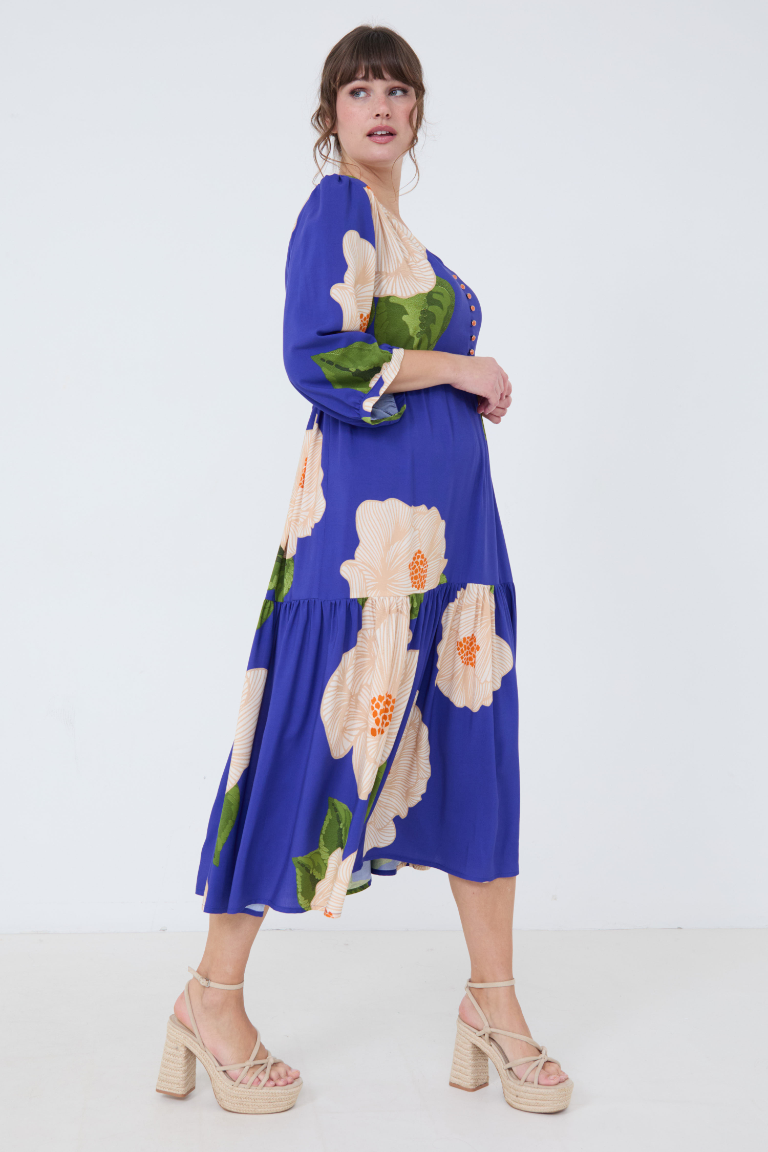 Robe longue en motif floral 