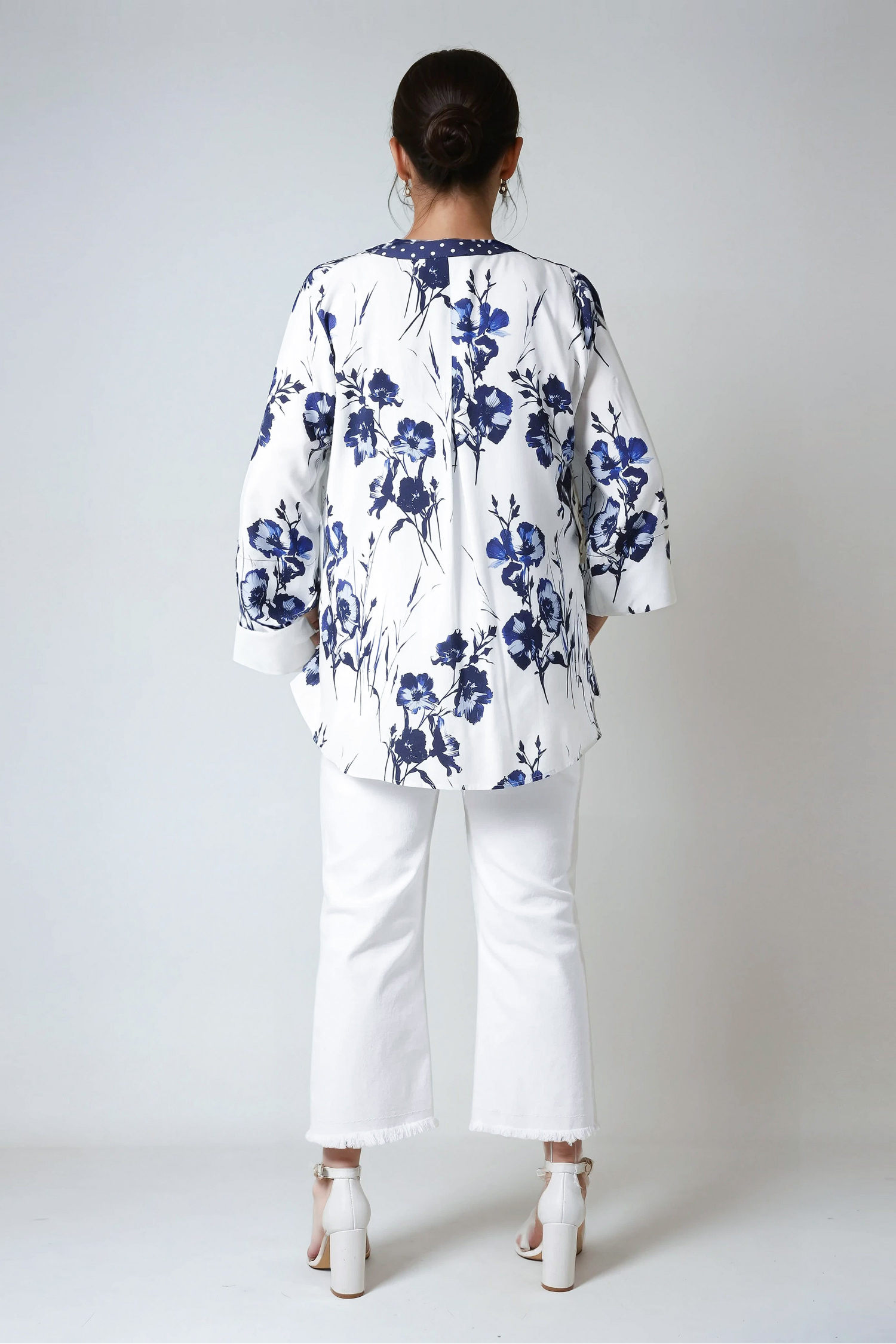 Blouse with mixed flower and polka dot print 