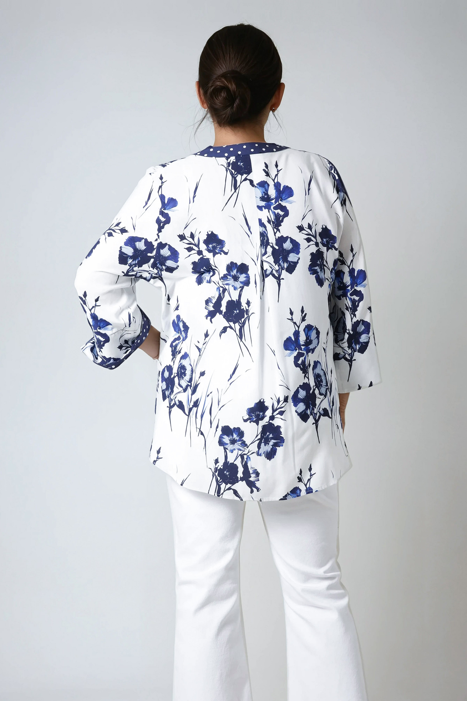 Blouse with mixed flower and polka dot print 
