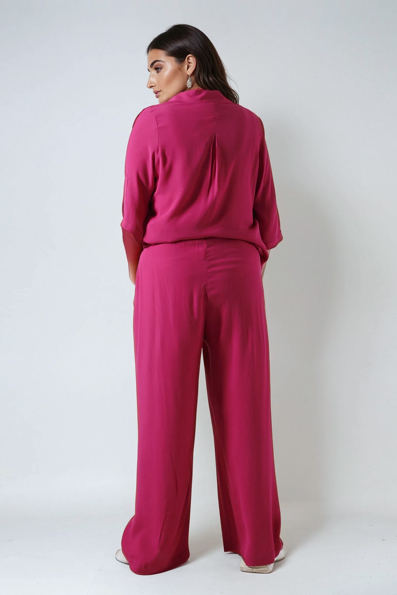 Plain crepe flowing pants