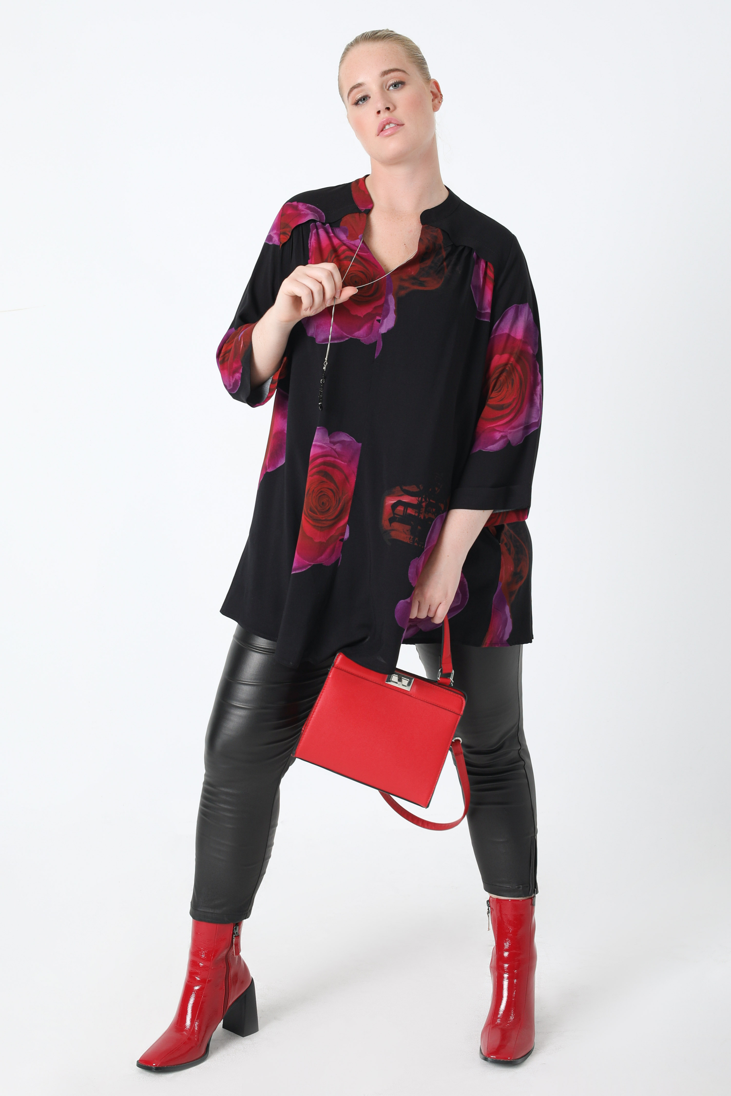 Printed blouse with beaded chain