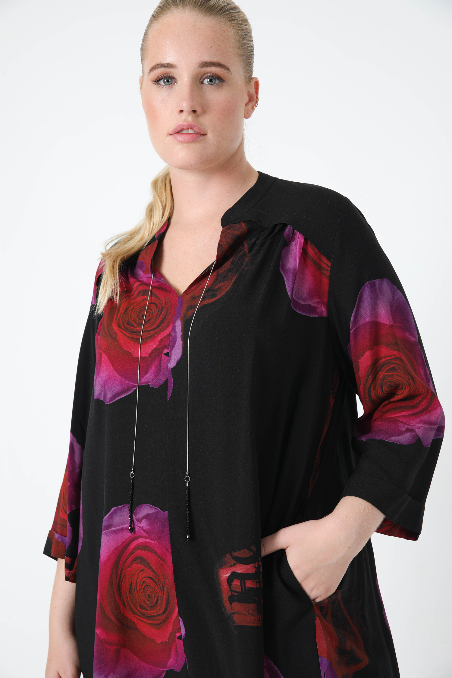 Printed blouse with beaded chain