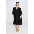 Plain bohemian-style midi dress with braid