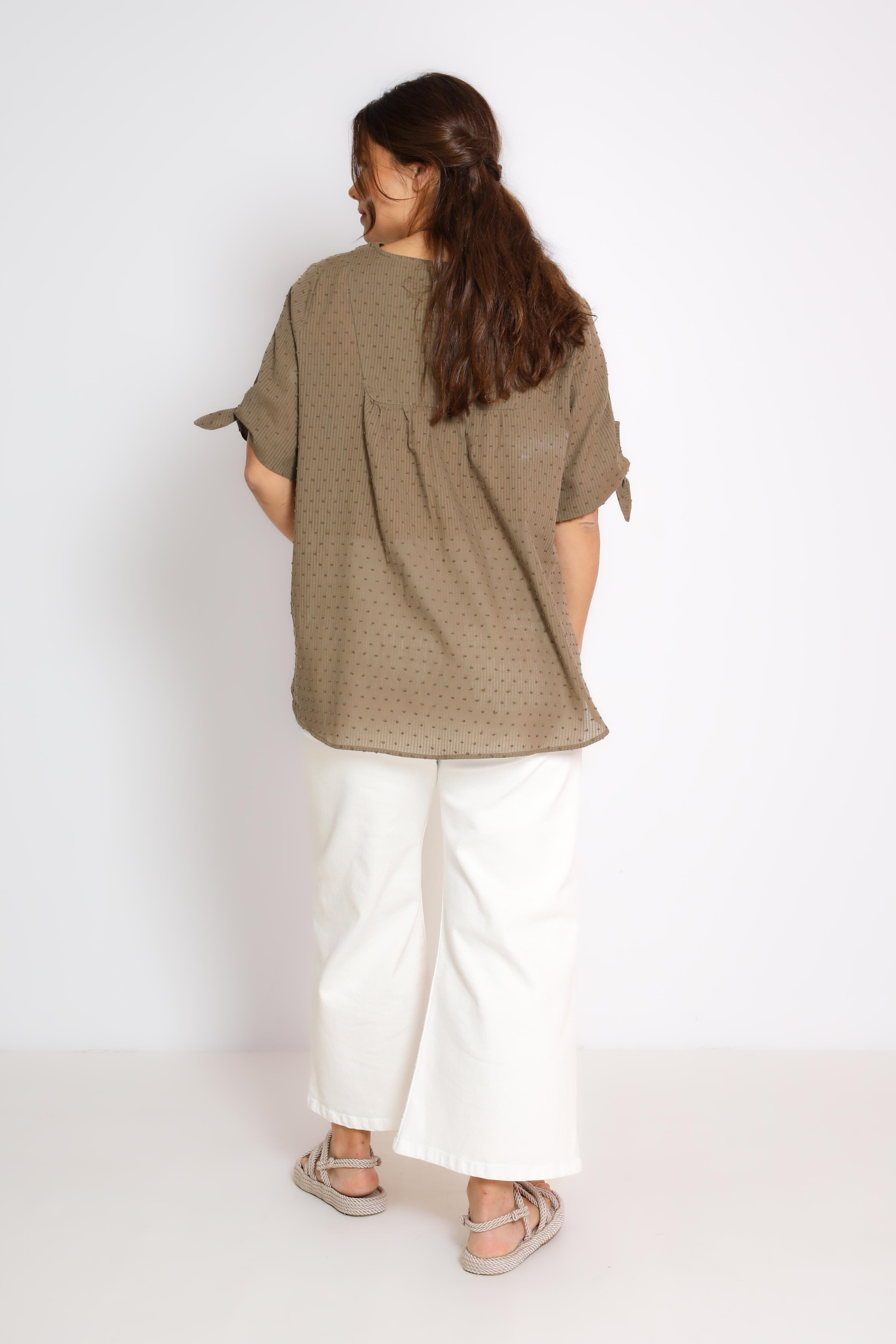 Plain polka dot blouse