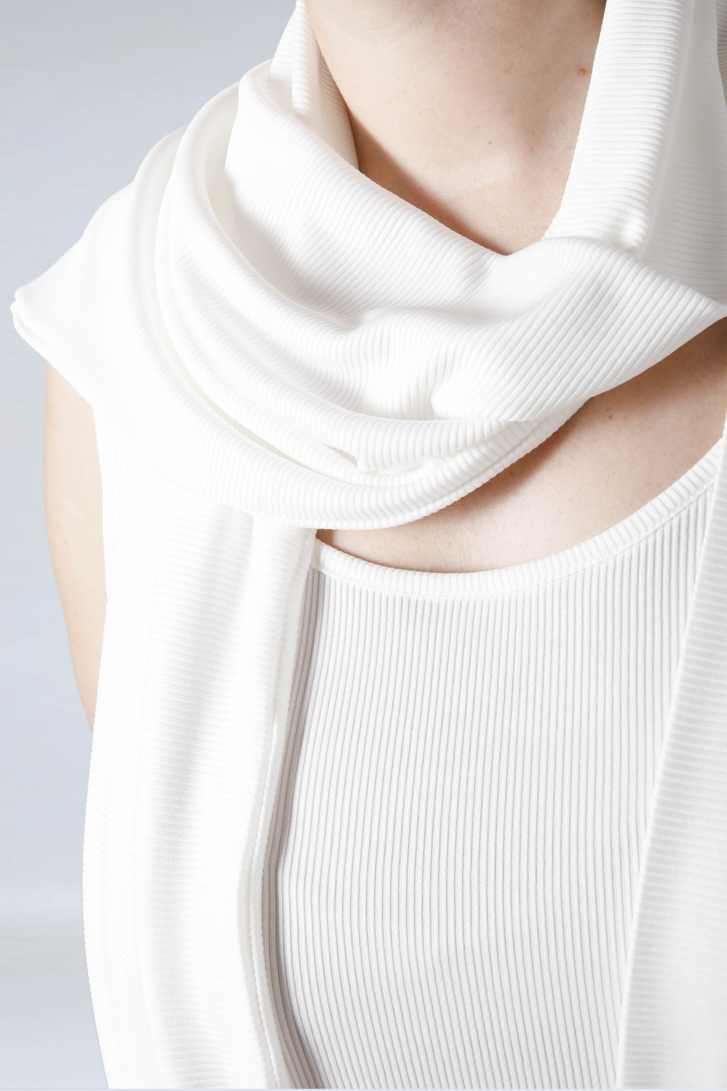 Cascading front ribbed knit vest
