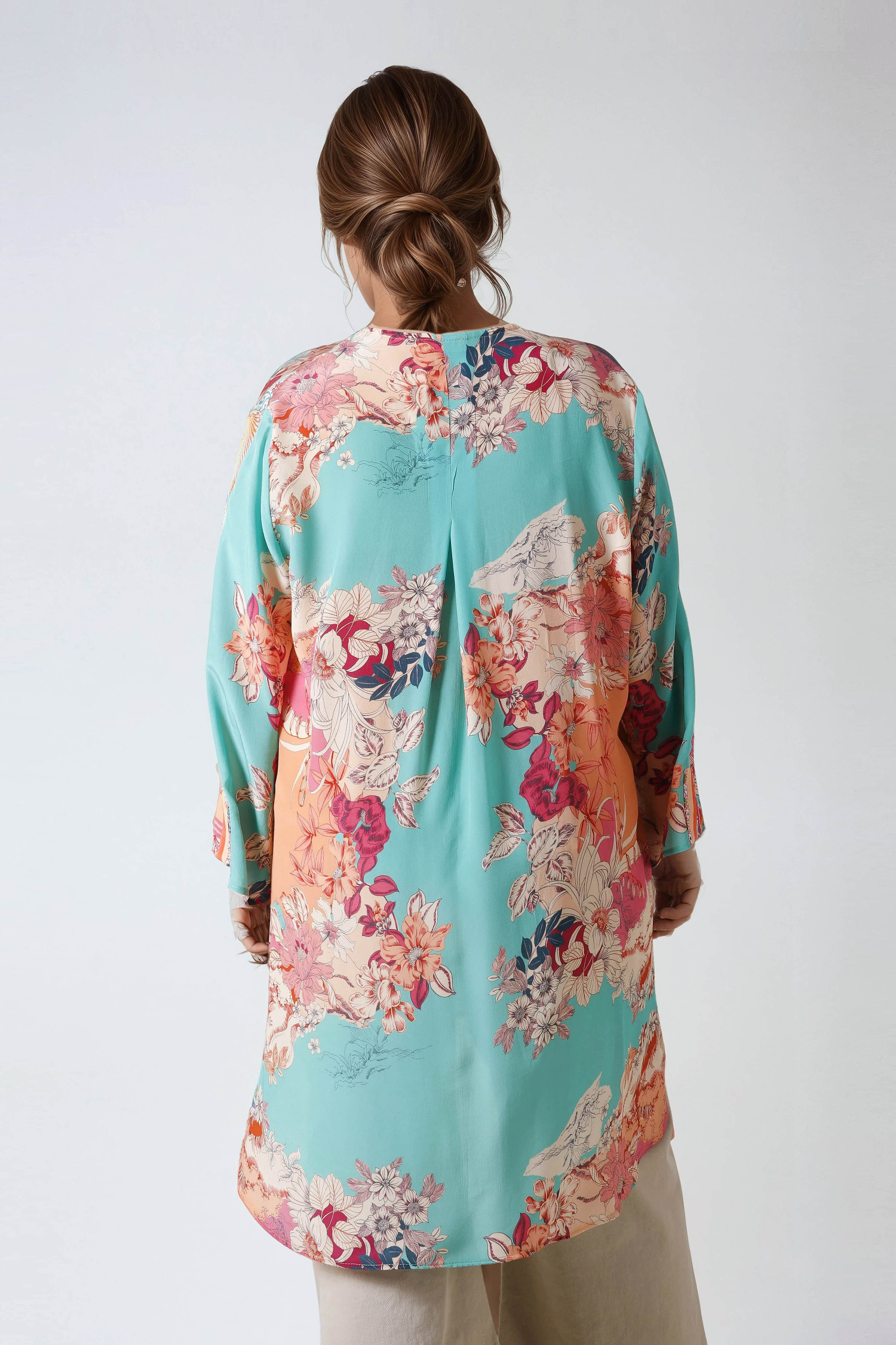 Viscose tunic with patch print of two different patterns in ecovero viscose