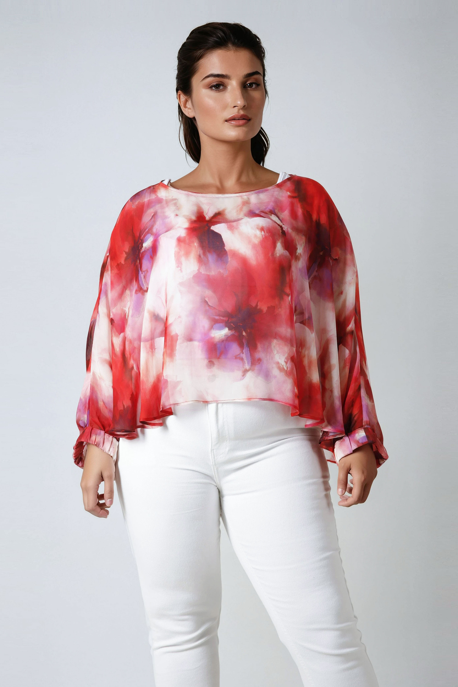 Vaporous arm warmers in printed viscose voile 