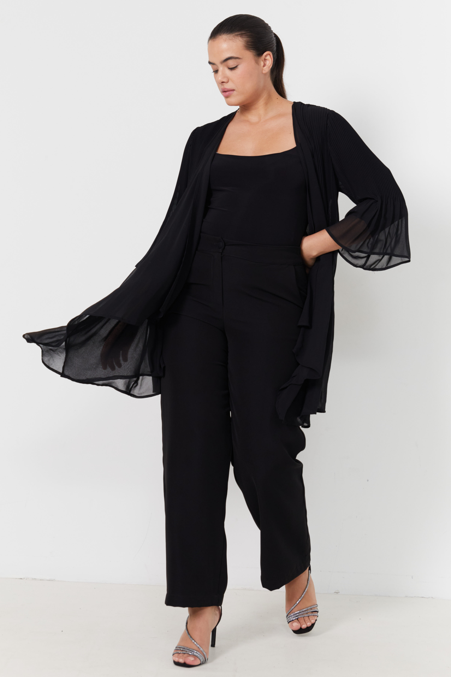Pleated flowing jacket 